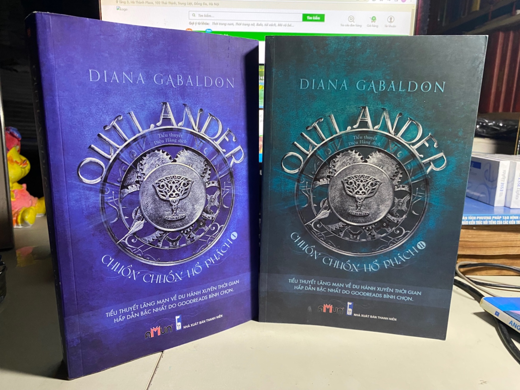 Outlander - Chuồn Chuồn Hổ Phách (Bộ 2 Cuốn)-Tác giả : Diana Gabaldon-Tiểu Thuyết STB745