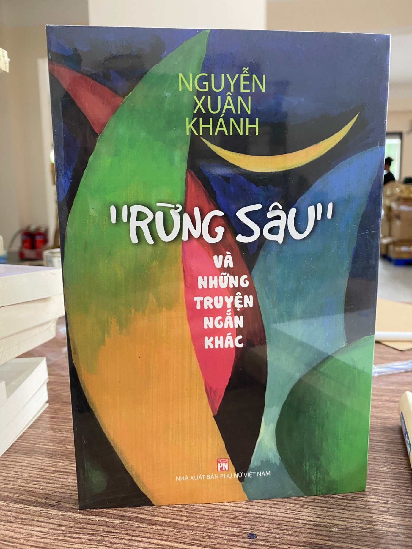 Rừng sâu và những truyện ngắn khác- Tác giả Nguyễn Xuân Khánh- Mới nguyên seal STB574