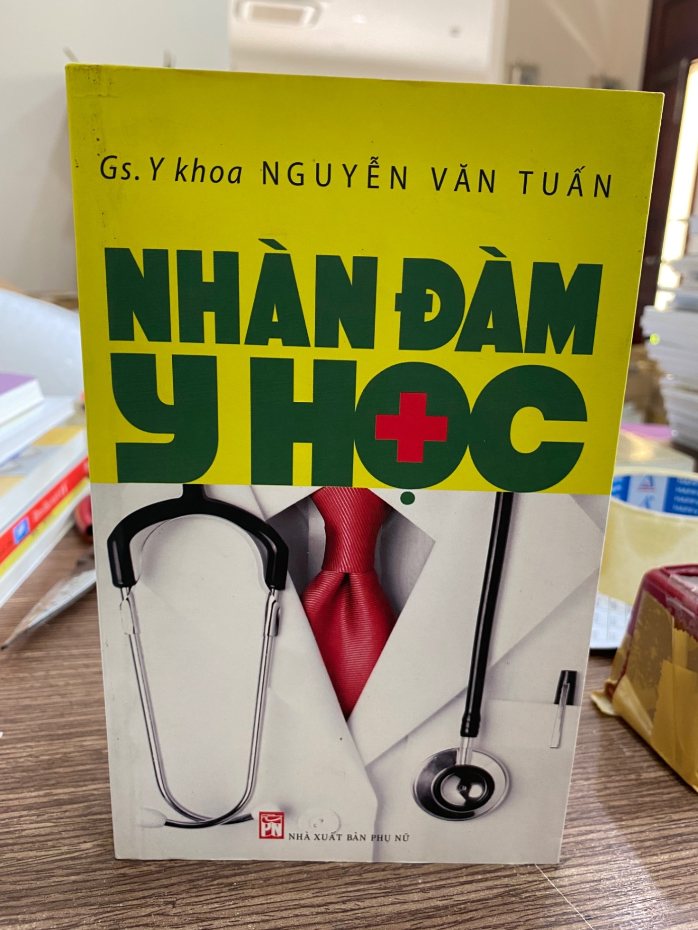 Nhàn Đàm Y Học-Tác giả Nguyễn Văn Tuấn STB709