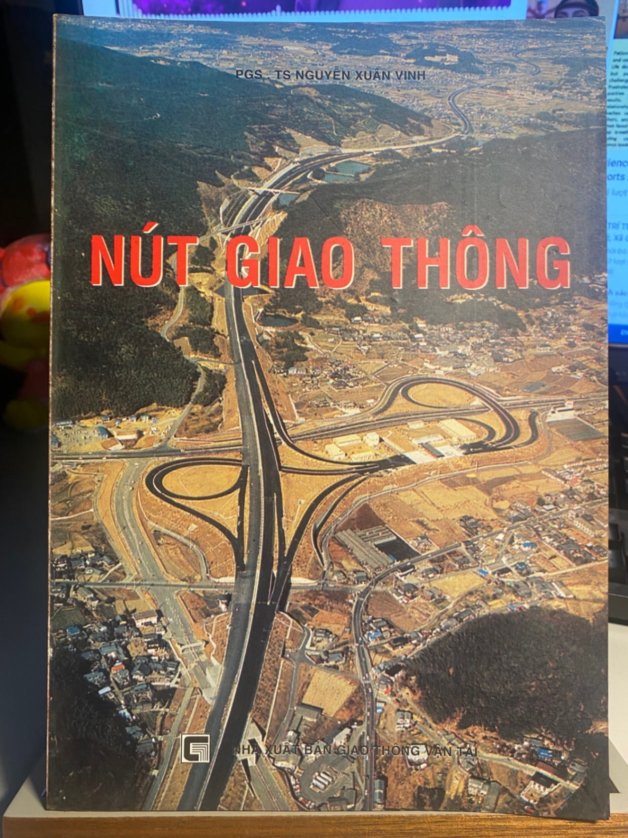 Nút Giao Thông- PGS TS Nguyễn Xuân Vinh STB989