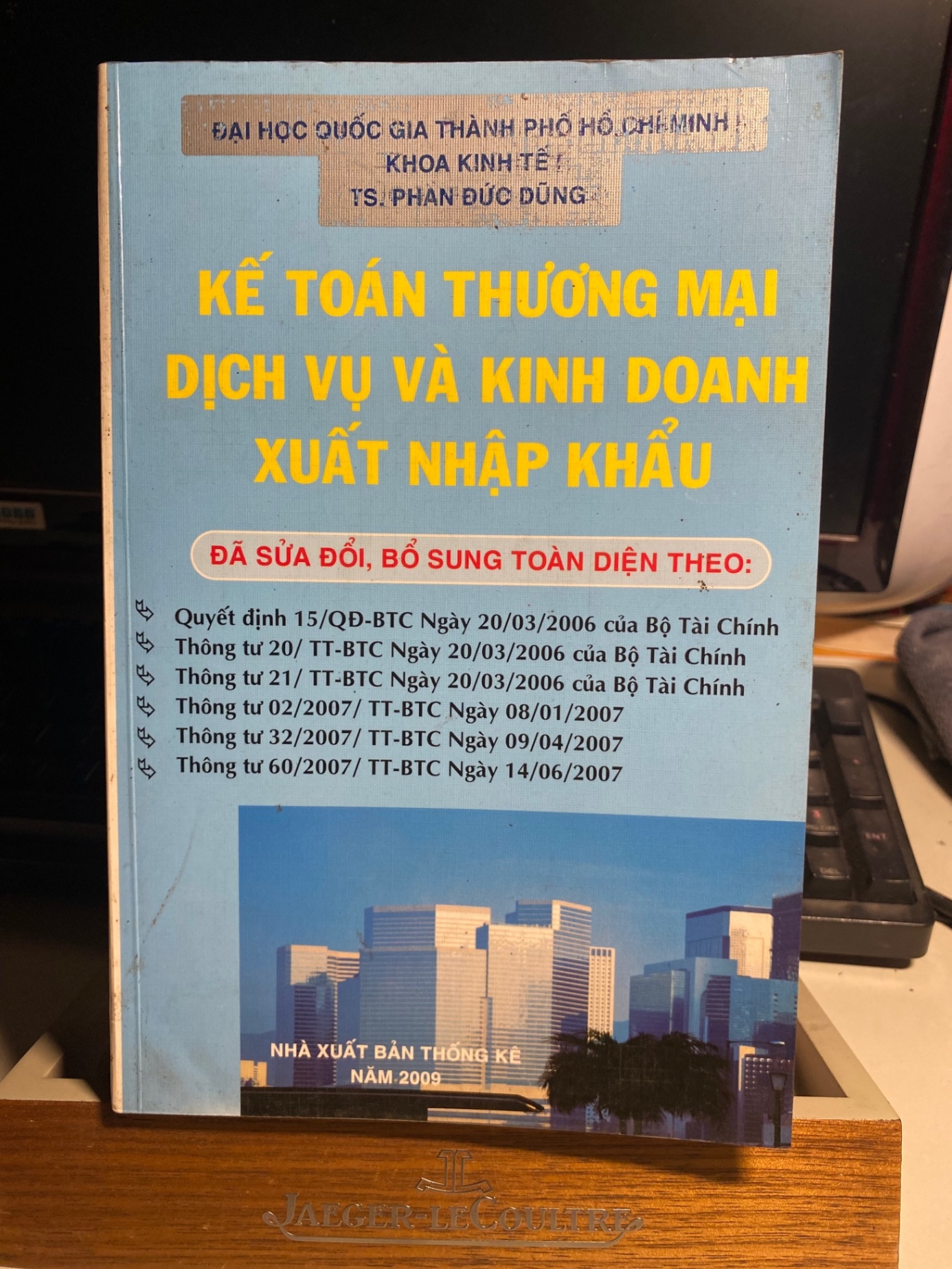 Kế Toán Thương Mại, Dịch Vụ Và Kinh Doanh Xuất Nhập Khẩu-TS Phan Đức Dũng STB837