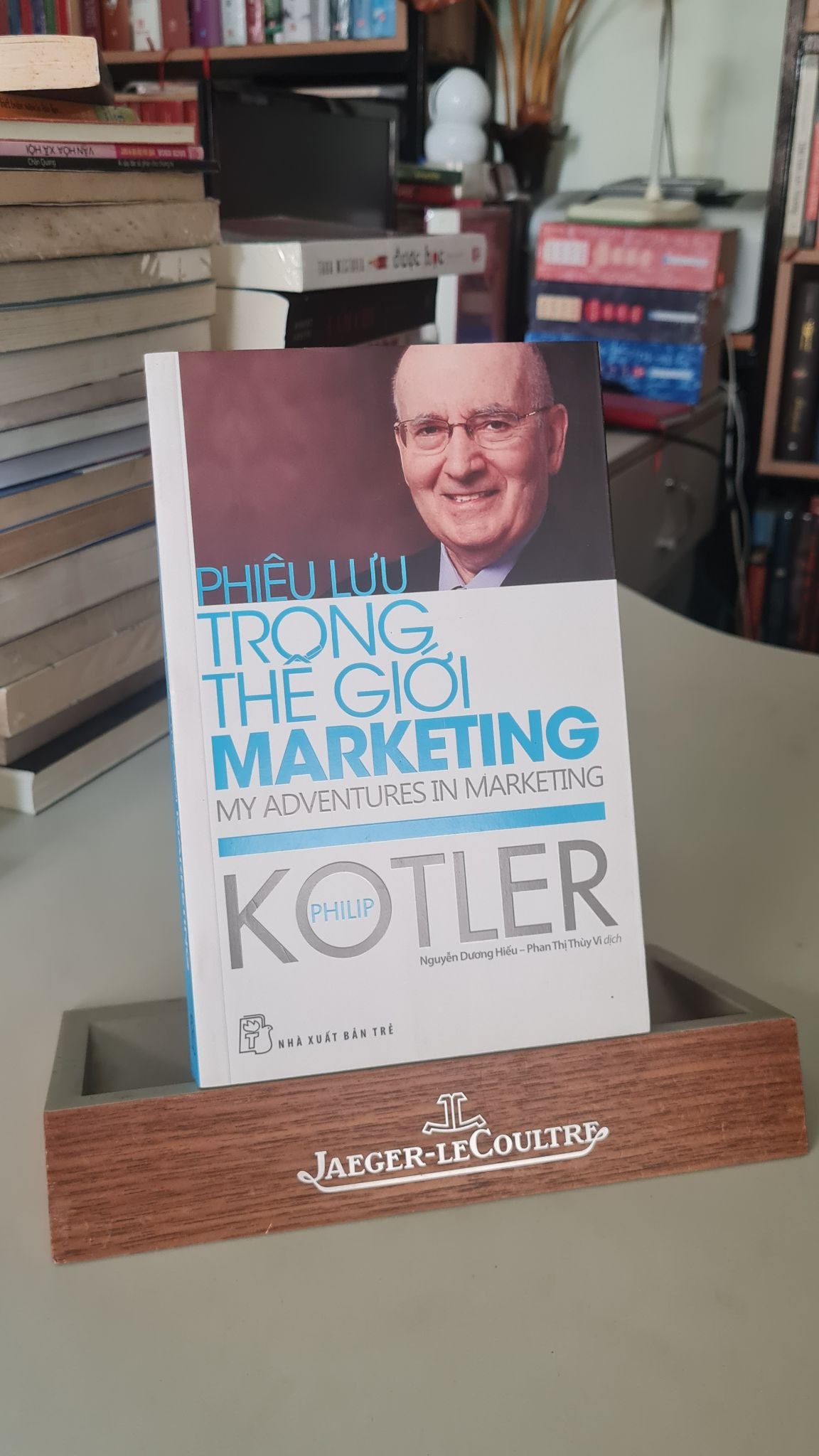 Phiêu lưu trong thế giới Marketing - Philip Kotler-sách lưu kho mới 90% STB516