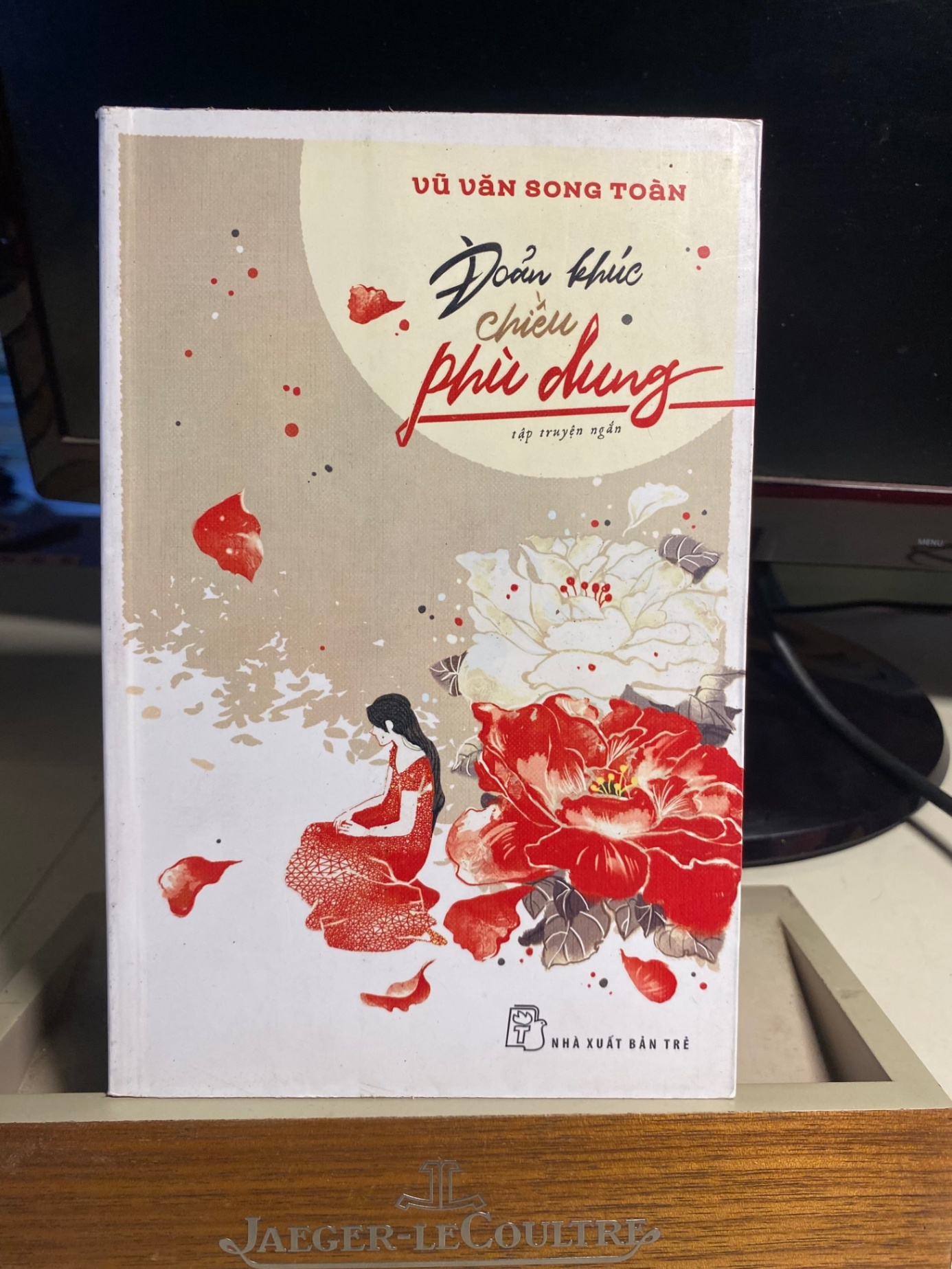 Đoản Khúc Chiều Phù Dung- tập truyện ngắn -Tác giả Vũ Văn Song Toàn -NXB Trẻ 2014 -sách lưu kho giấy trắng, mới STB1392