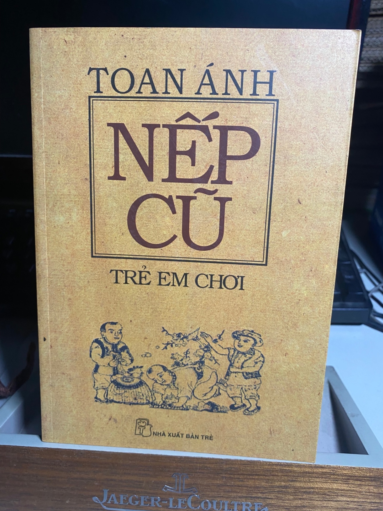 NẾP CŨ - TRẺ EM CHƠI -Tác giả: Toan Ánh- Sách lưu kho mới STB1067