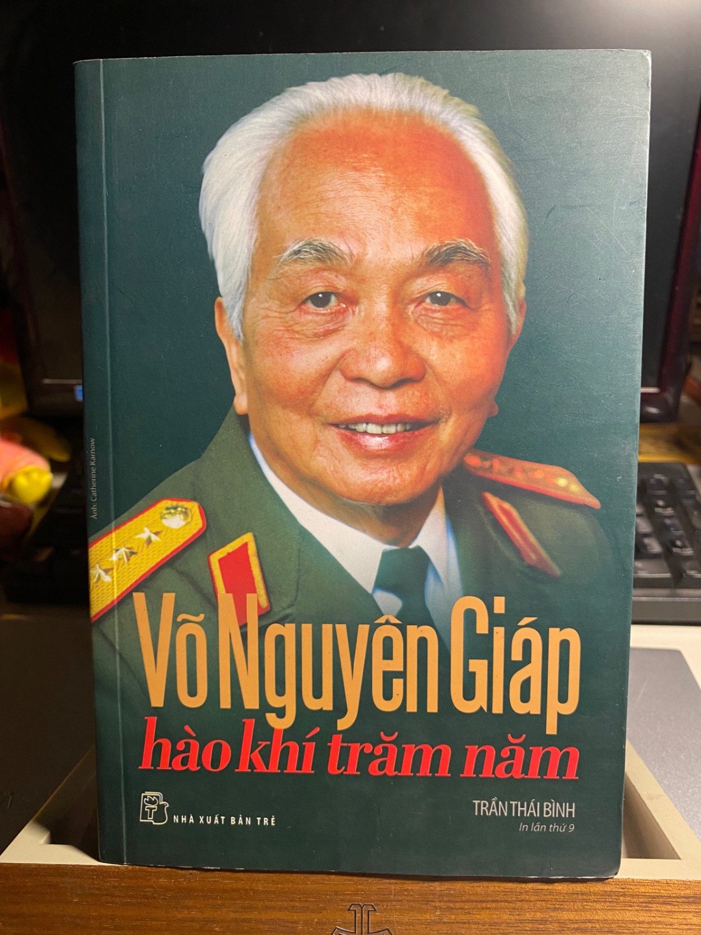 Võ Nguyên Giáp - Hào Khí Trăm Năm (Tái Bản)-Tác giả Trần Thái Bình- NXB Trẻ -Năm XB 2021-Kích Thước Bao Bì:23 x 15.5 cm -Số trang 468 -Hình thức:Bìa Mềm STB1034