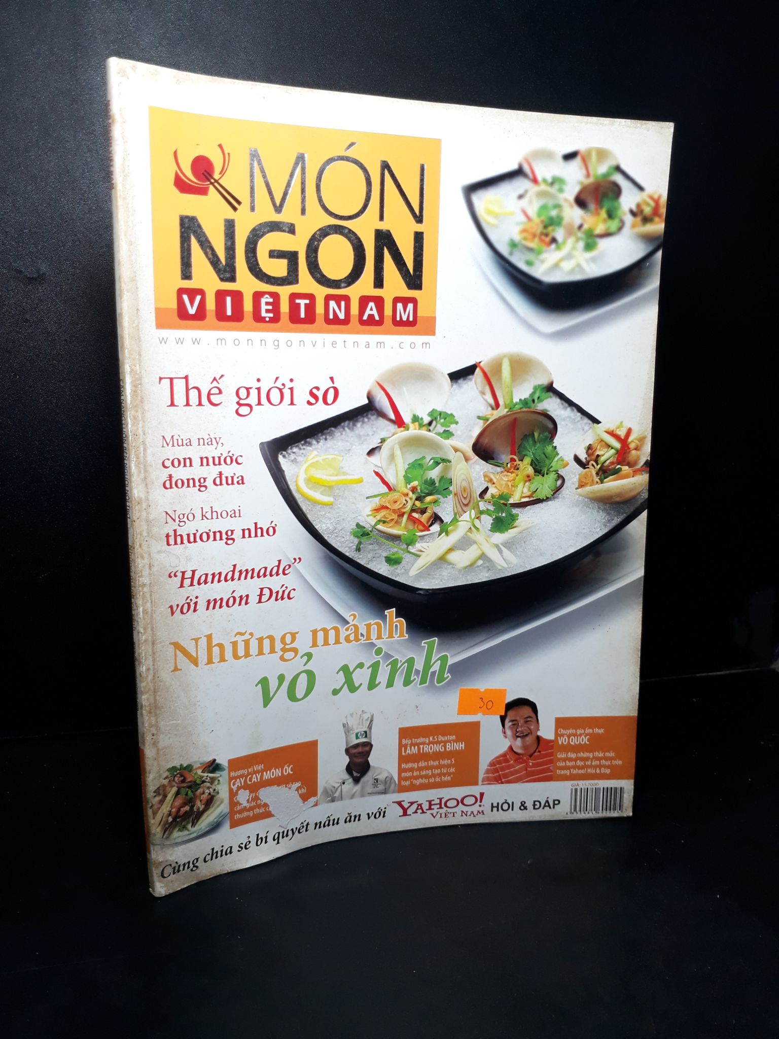 Món ngon Việt Nam Cẩm nang luôn bên người nội trợ Những mảnh vỏ xinh mới 80% bẩn bìa, ố nhẹ, tróc gáy nhẹ HCM2205 TẠP CHÍ, THIẾT KẾ, THỜI TRANG