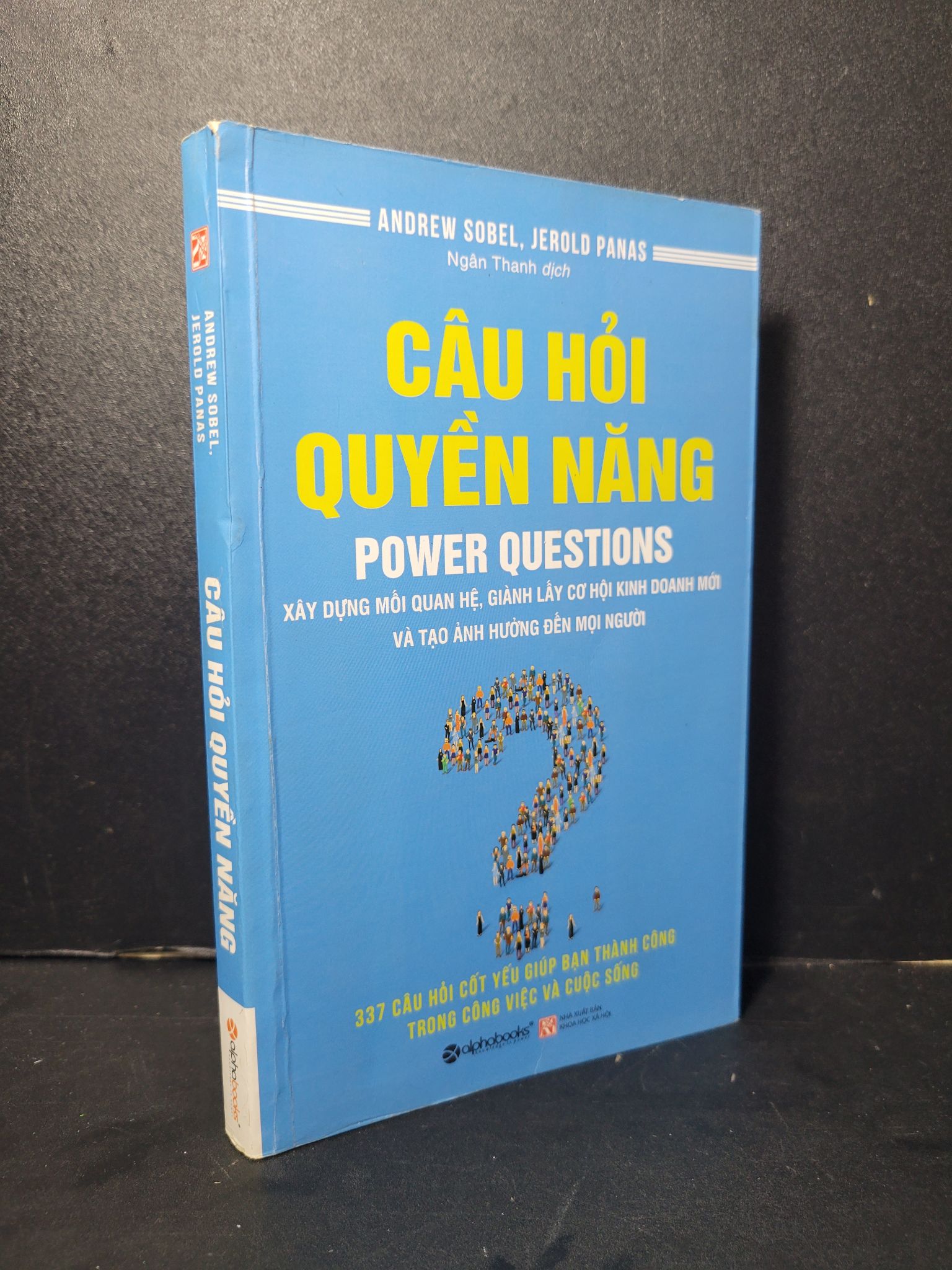 Câu hỏi quyền năng mới 90% bẩn nhẹ, tróc gáy nhẹ 2016 Andrew Sobel - Jerold Panas HCM2205 MARKETING KINH DOANH