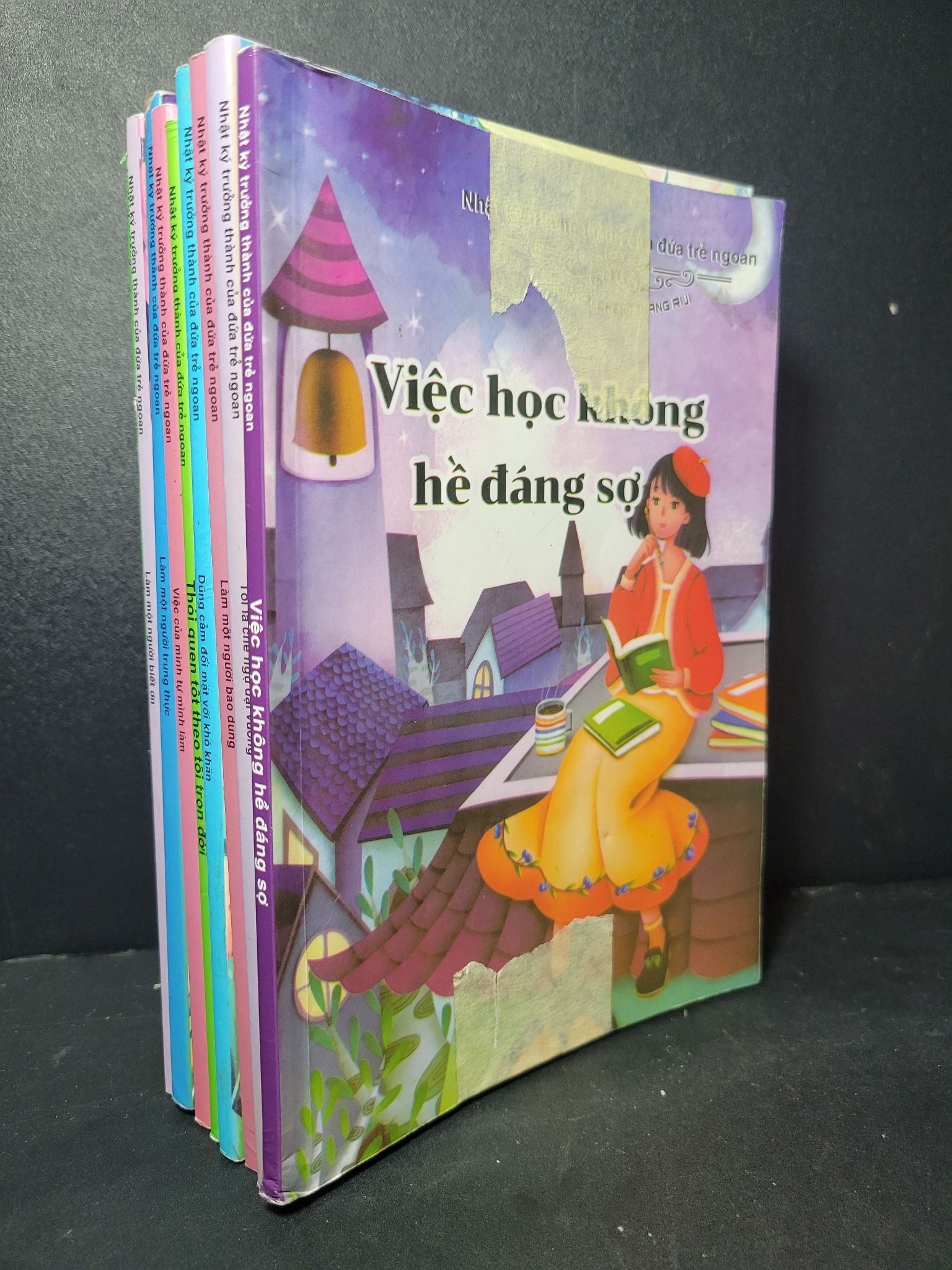 Combo 9 cuốn Nhật ký trưởng thành của đứa trẻ ngoan mới 80% bẩn bìa HCM2205 KỸ NĂNG