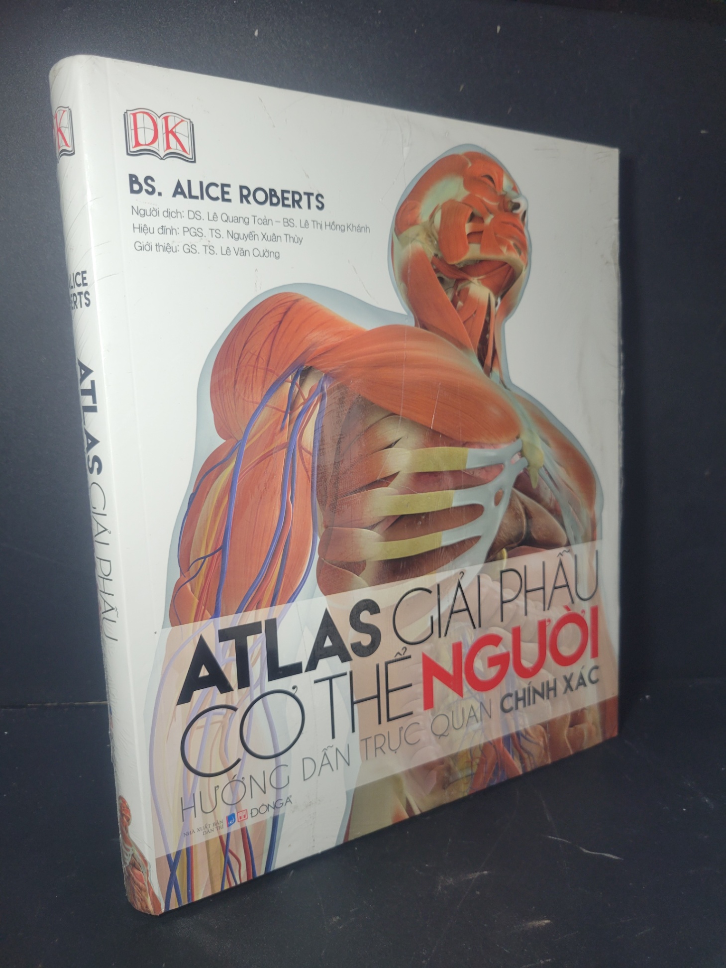 Atlas giải phẫu cơ thể người (bìa cứng) mới 100%  Alice Roberts HCM0906 SỨC KHỎE - THỂ THAO