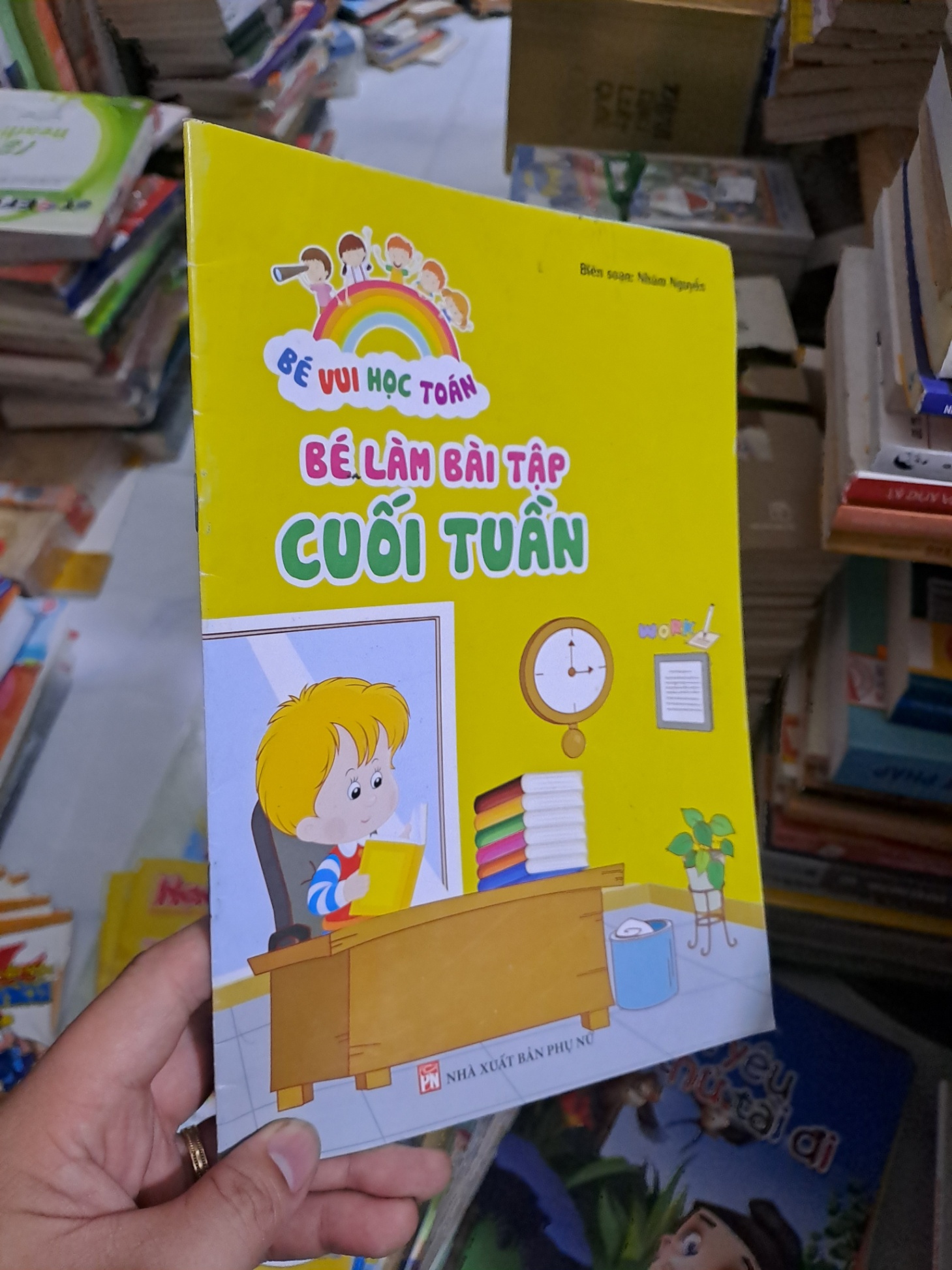 Sách đồng giá 5000đ HCM2106-360 MẸ VÀ BÉ