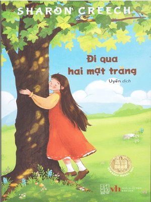 Đi qua hai mặt trăng - Sharon Creech - 2025 - Đông Tây, Thiếu nhi, Văn học nước ngoài