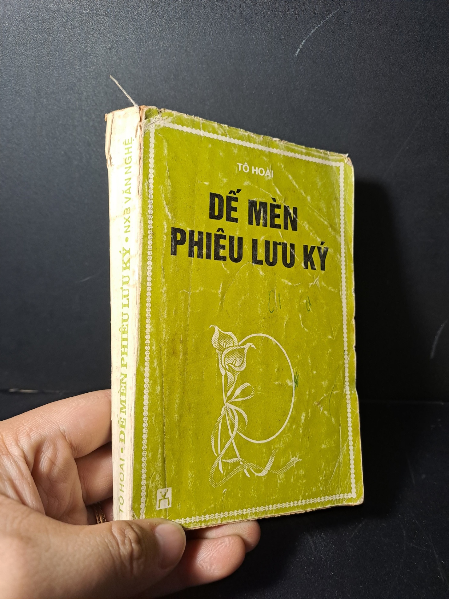 Dế mèn phiêu lưu ký - Tô Hoài mới 70% rách bìa sau HCM2507 VĂN HỌC