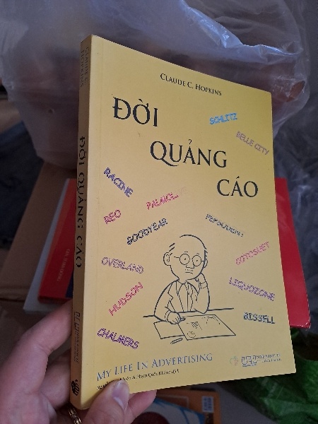 Đời Quảng cáo mới 90% ố nhẹ HCM2507