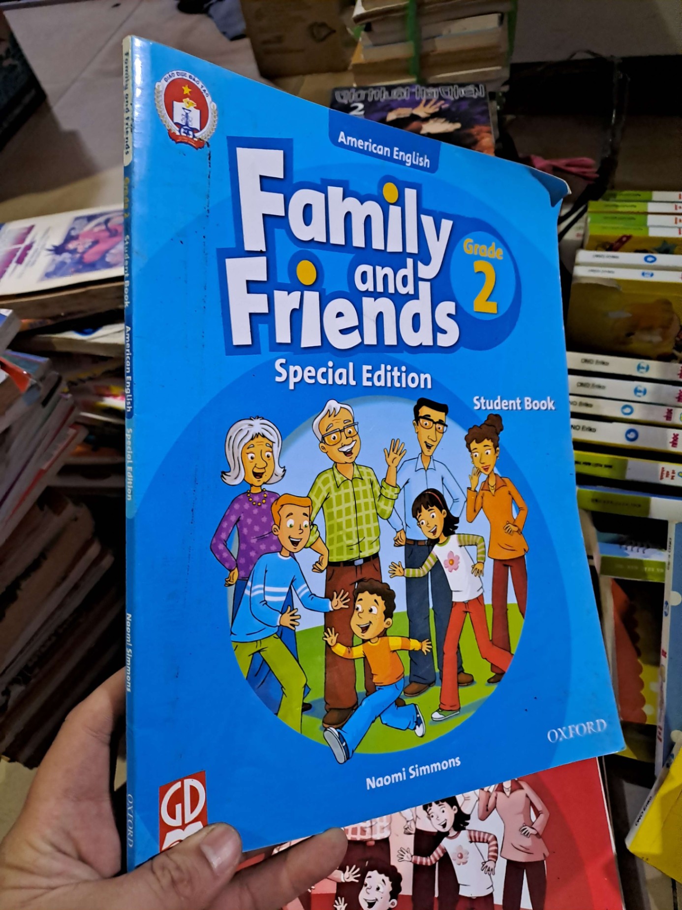 Family and friends grade 2 student book American English special edition - Simmons - - SÁCH ĐỒNG GIÁ 19K - HCM0111