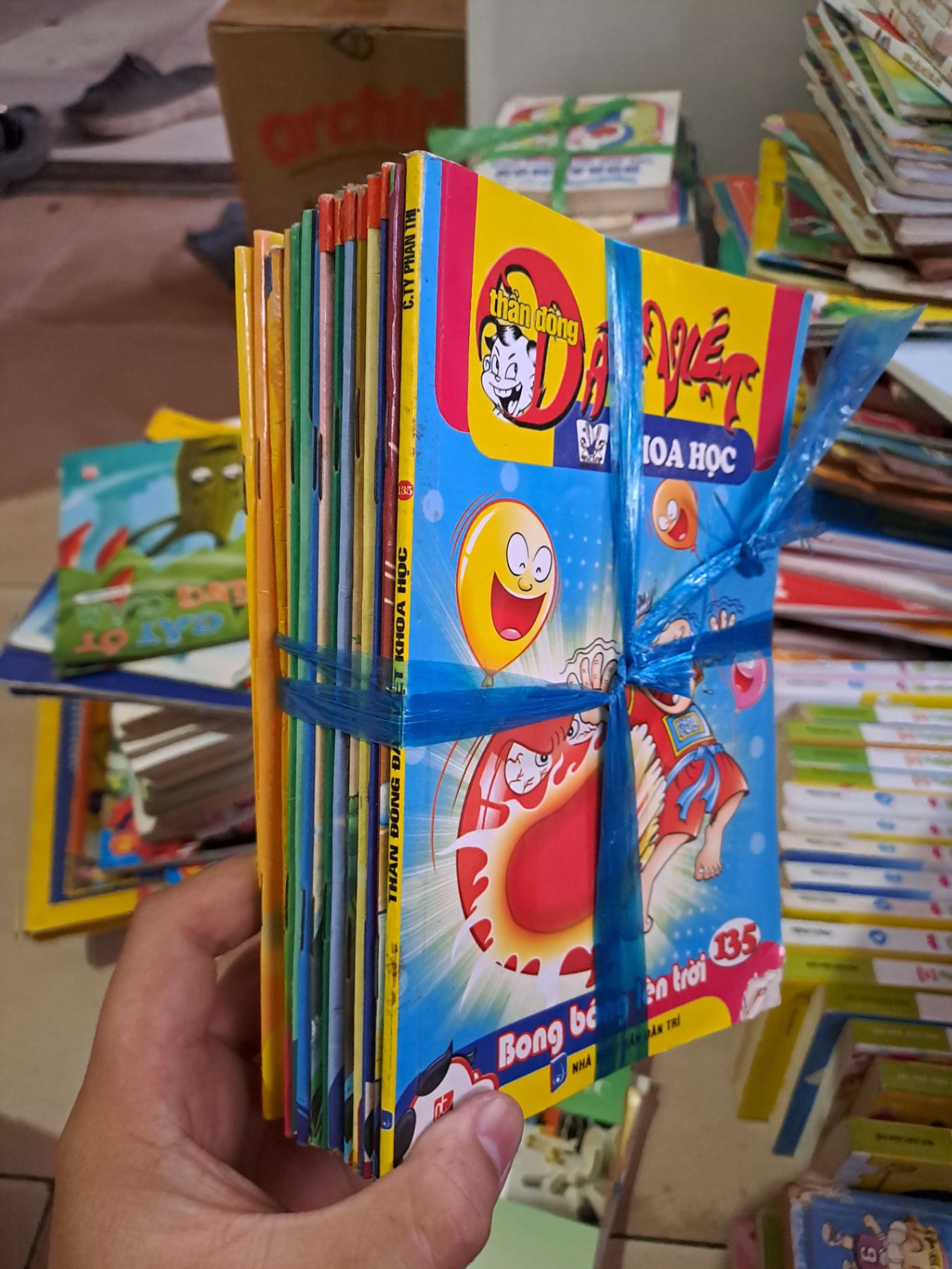 15 cuốn truyện tranh thần đồng đất việt khoa học - - TRUYỆN TRANH - HCM0111