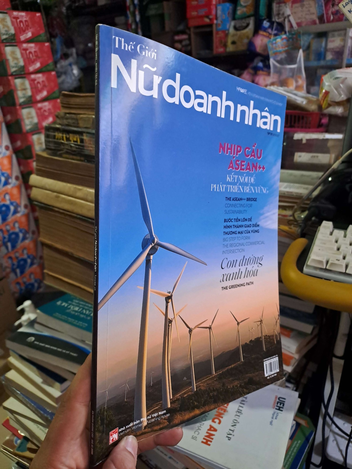 Thế giới nữ doanh nhân - - SÁCH ĐỒNG GIÁ 19K - HCM0111