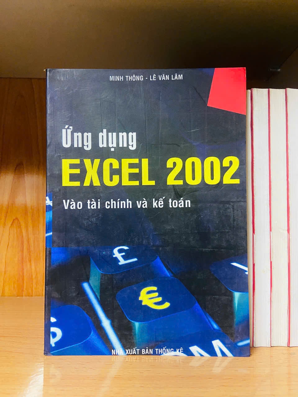 Ứng dụng Exxcel 2002 vào tài chính và kế toán - GIÁO TRÌNH, CHUYÊN MÔN - VAVO1211