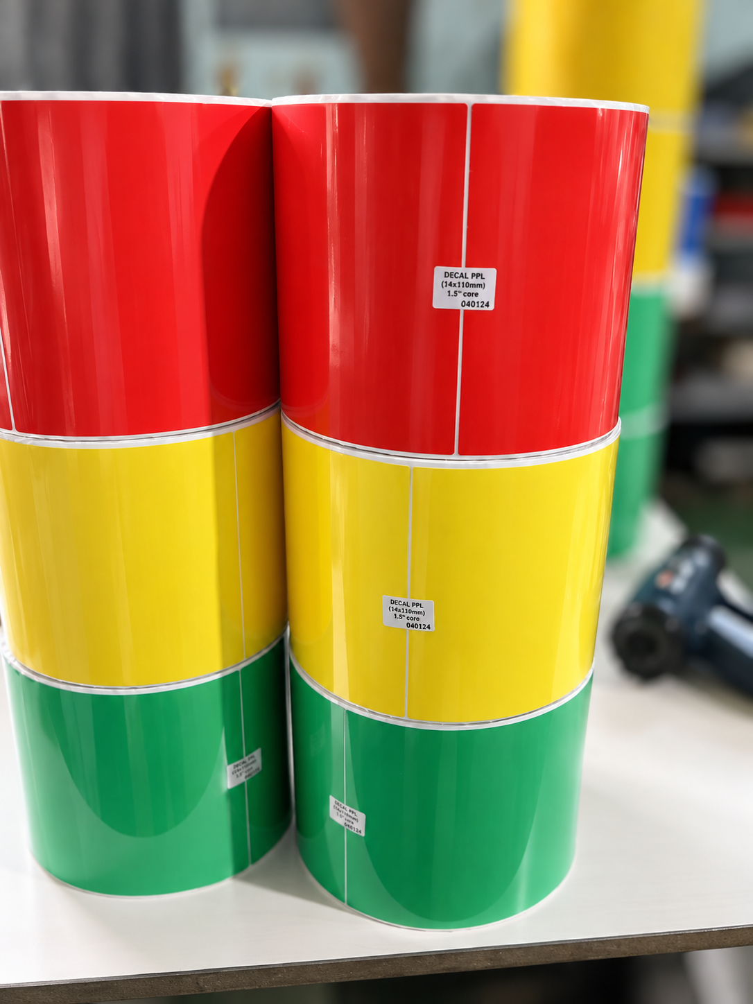 Giấy in tem nhãn decal màu kích thước a6 - 105x148mm