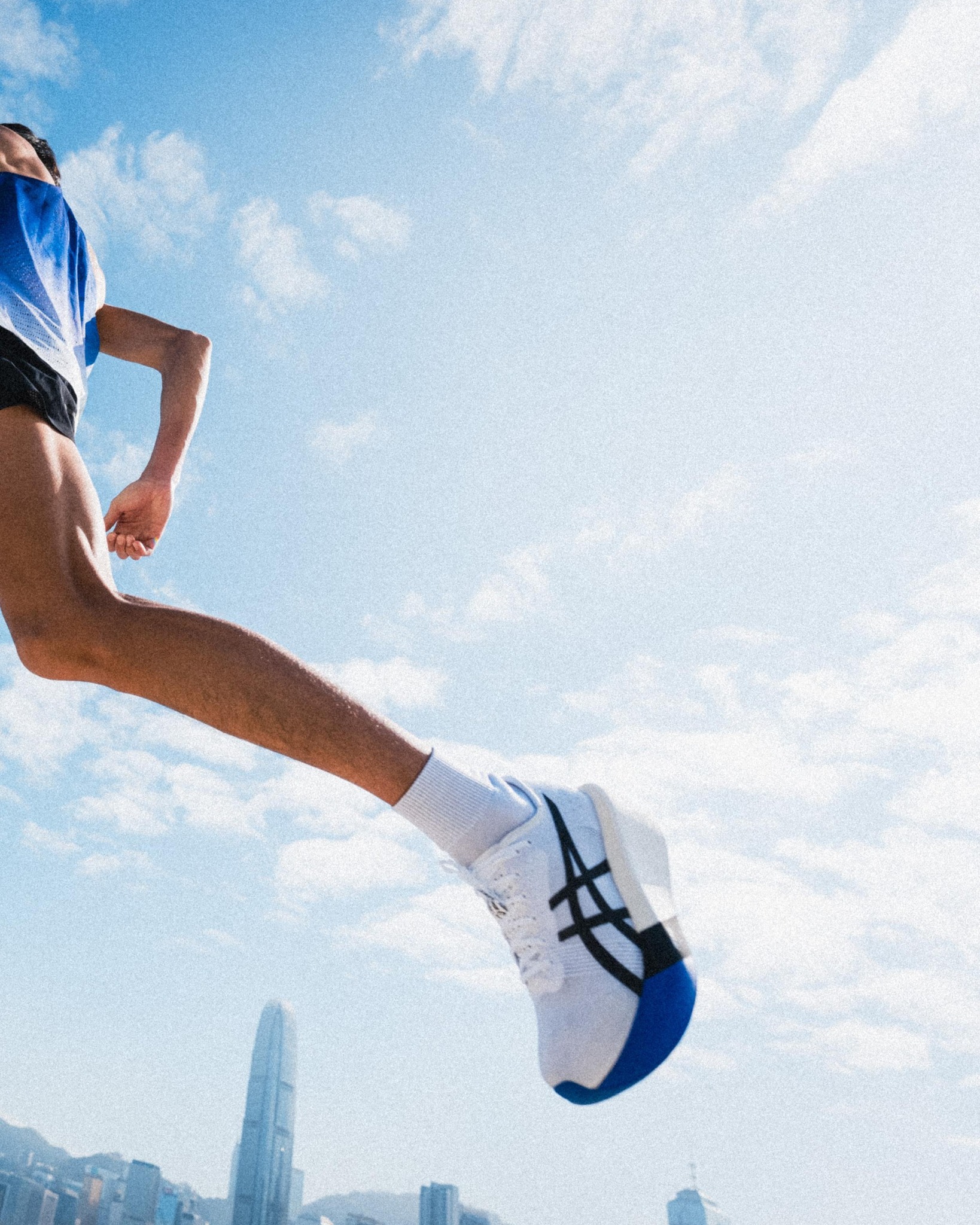 CA-CH-CHO-N-ROTATION-GIA-Y-ASICS-2026-CHA-Y-HIE-U-SUA-T-HON-I-T-CHA-N-THUONG-HON-1.jpg