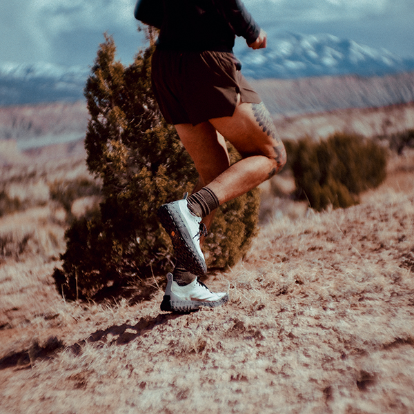 Giày Chạy Địa Hình