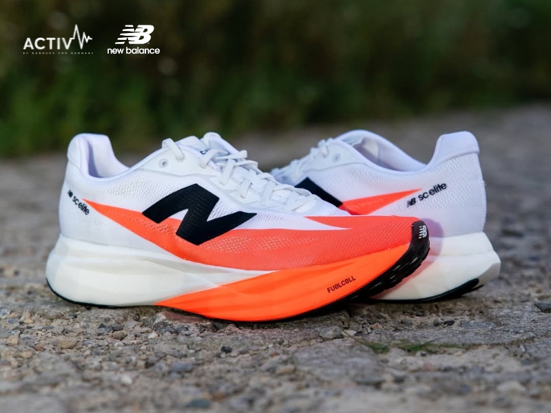 Giay-Chay-Bo-Nam-New-Balance-FuelCell-SC-Elite-V5-Urgent-Red-White-4.jpg?v=1779814890