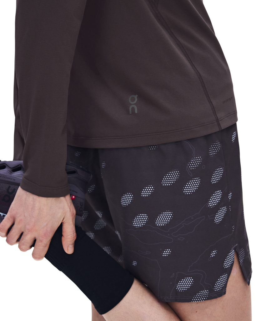 Quan-Chay-Bo-Nu-On-Running-Trail-Shorts-Mulberry_image.png?v=1782959311