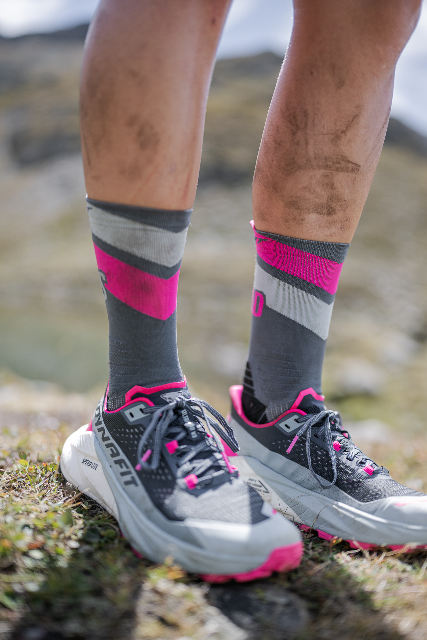 Tat-The-Thao-Dynafit-Ultra-Crew-Socks-Cinder-Pink-Glo_©wisthaler.com_25_08_dynafit_ultra_HW90426.jpg?v=1781775496