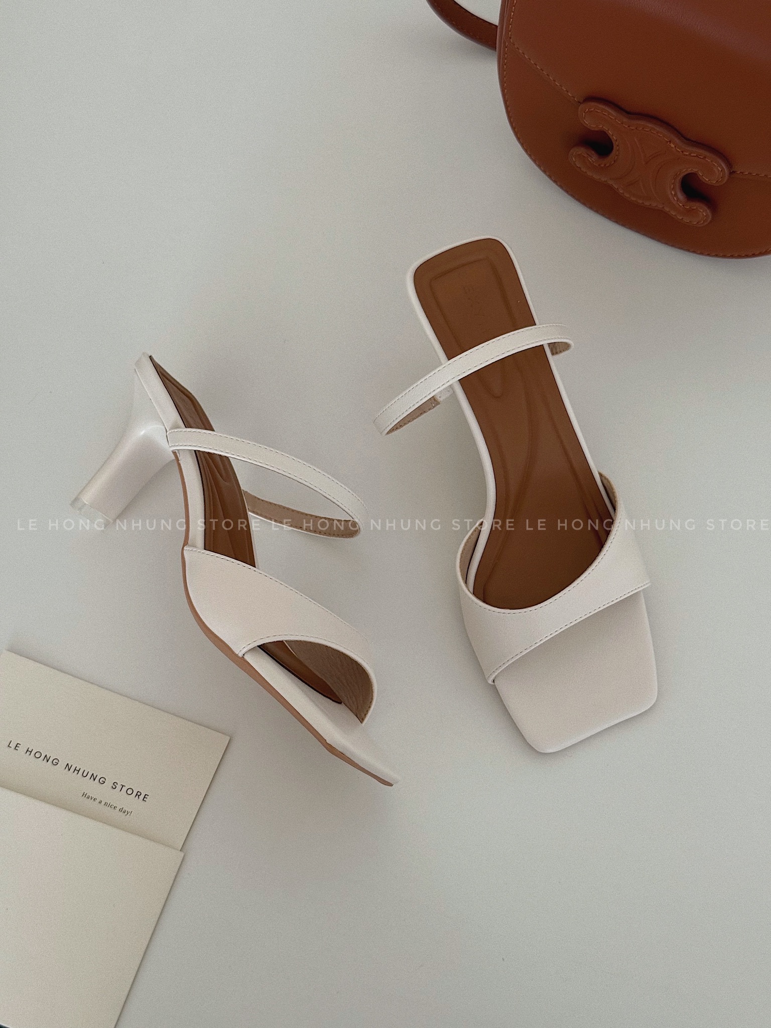 GL_A6_0554 guốc dây