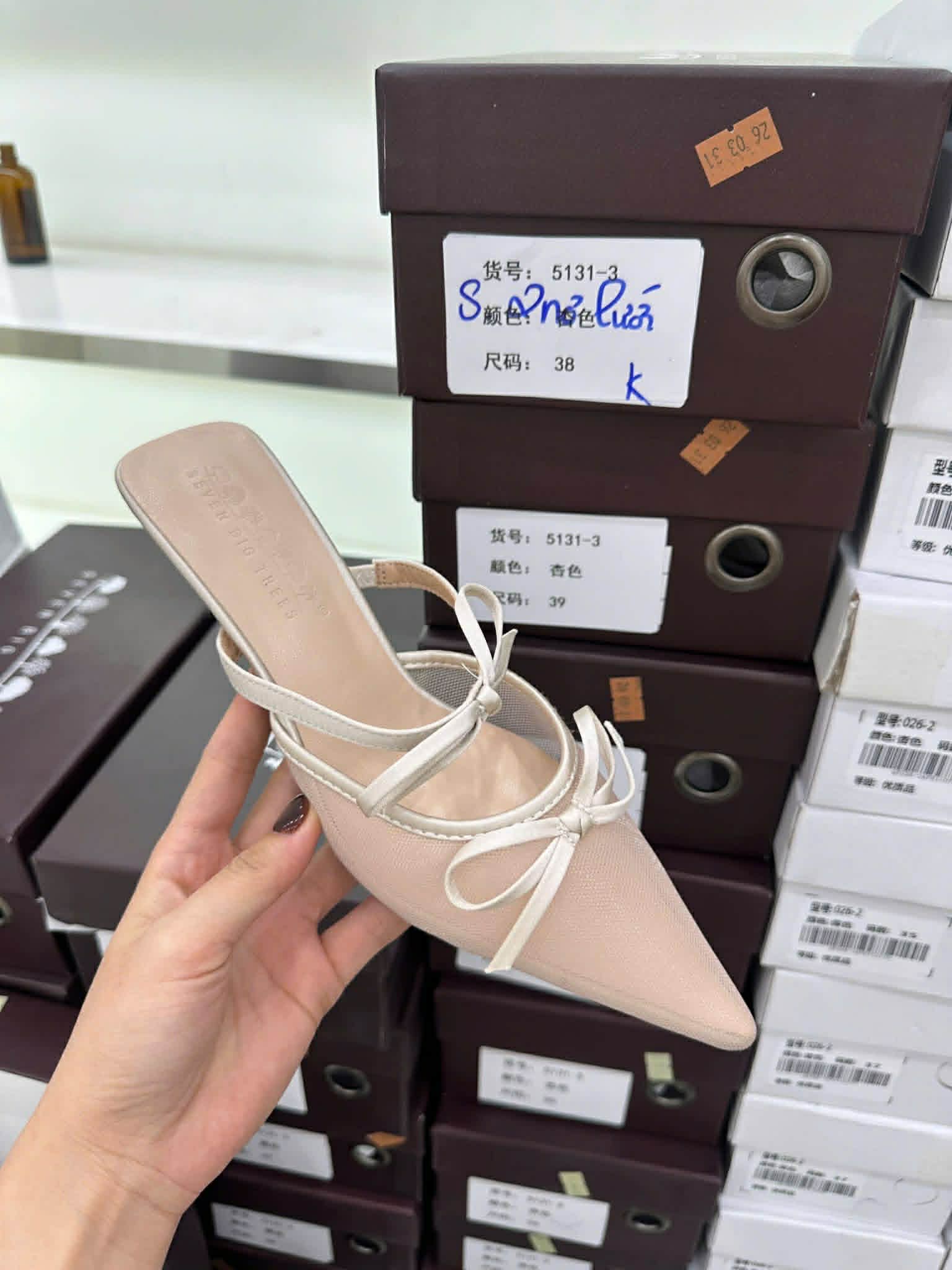 S_A1_0340 giày sục