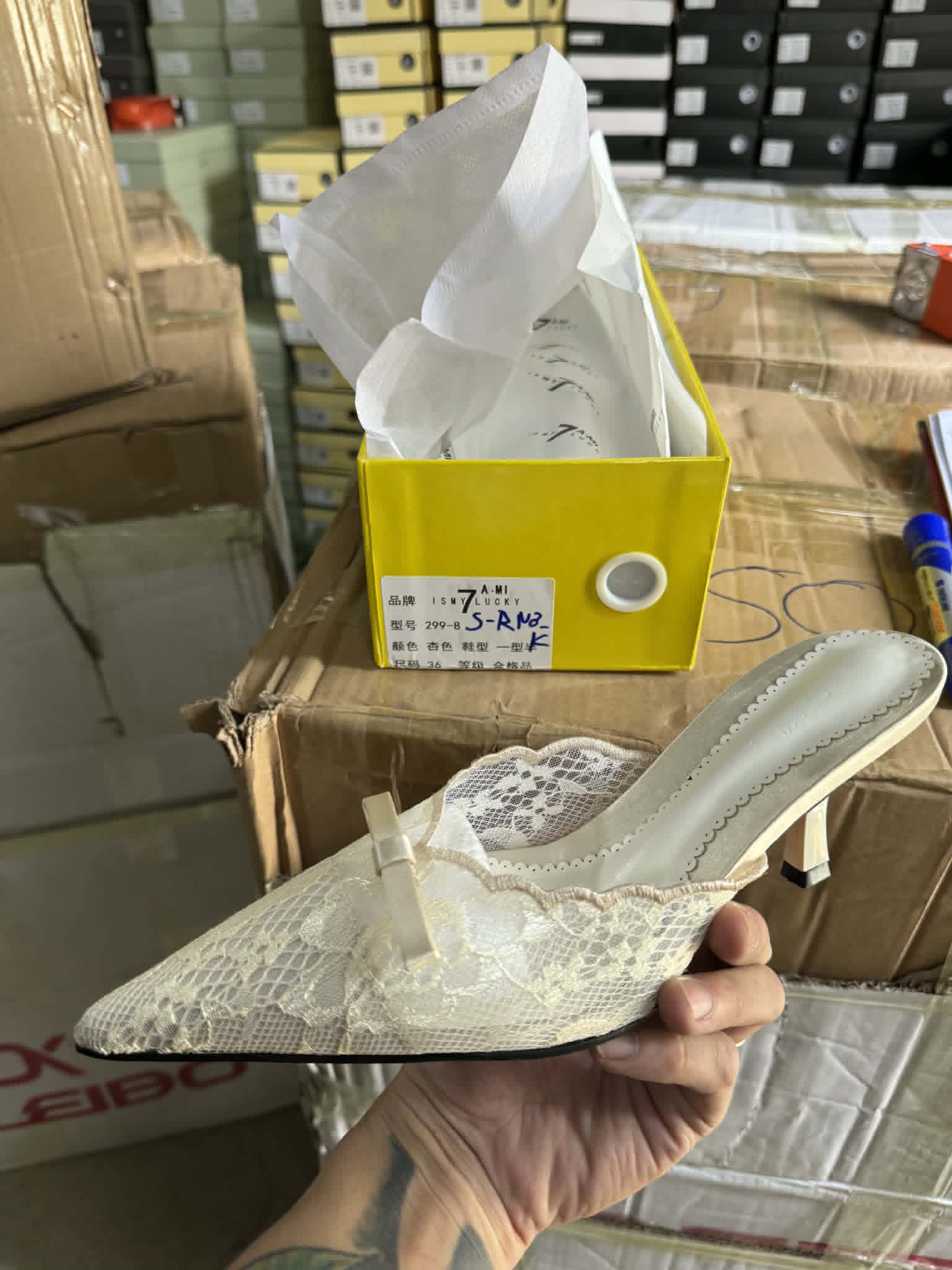 S_A1_0324 giày sục