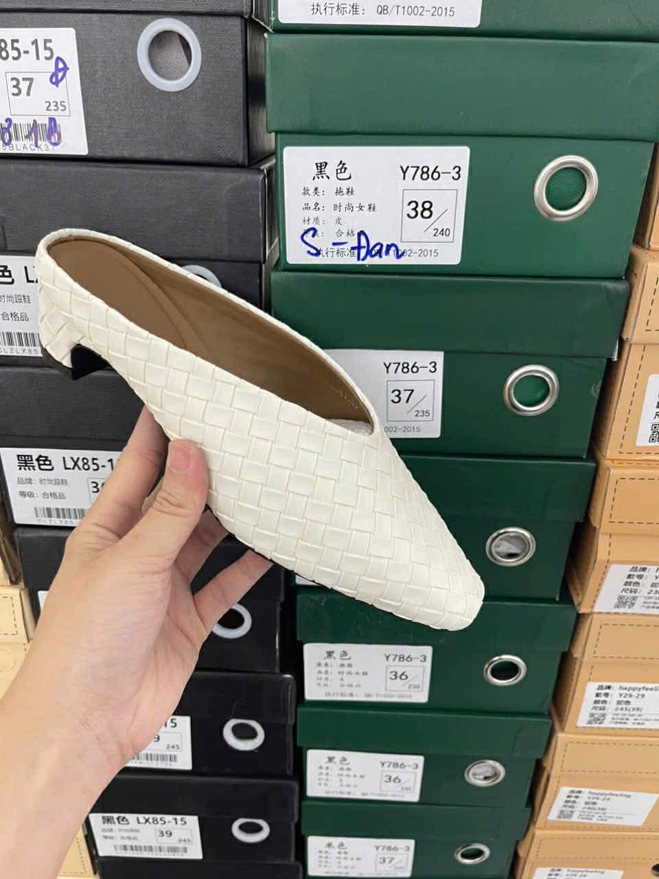 S_A1_0342 giày sục