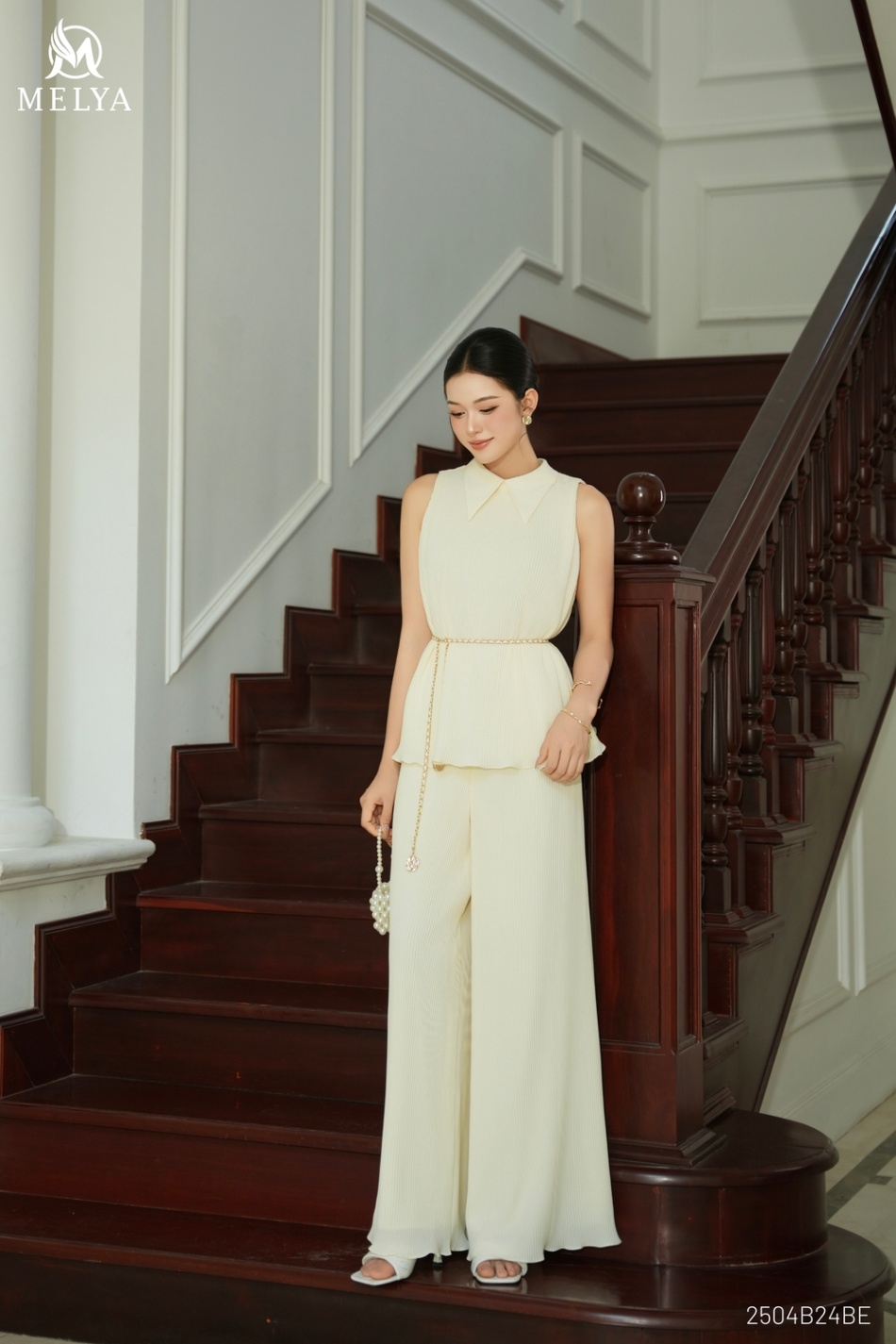 Set bộ - Áo quần dập ly - Be