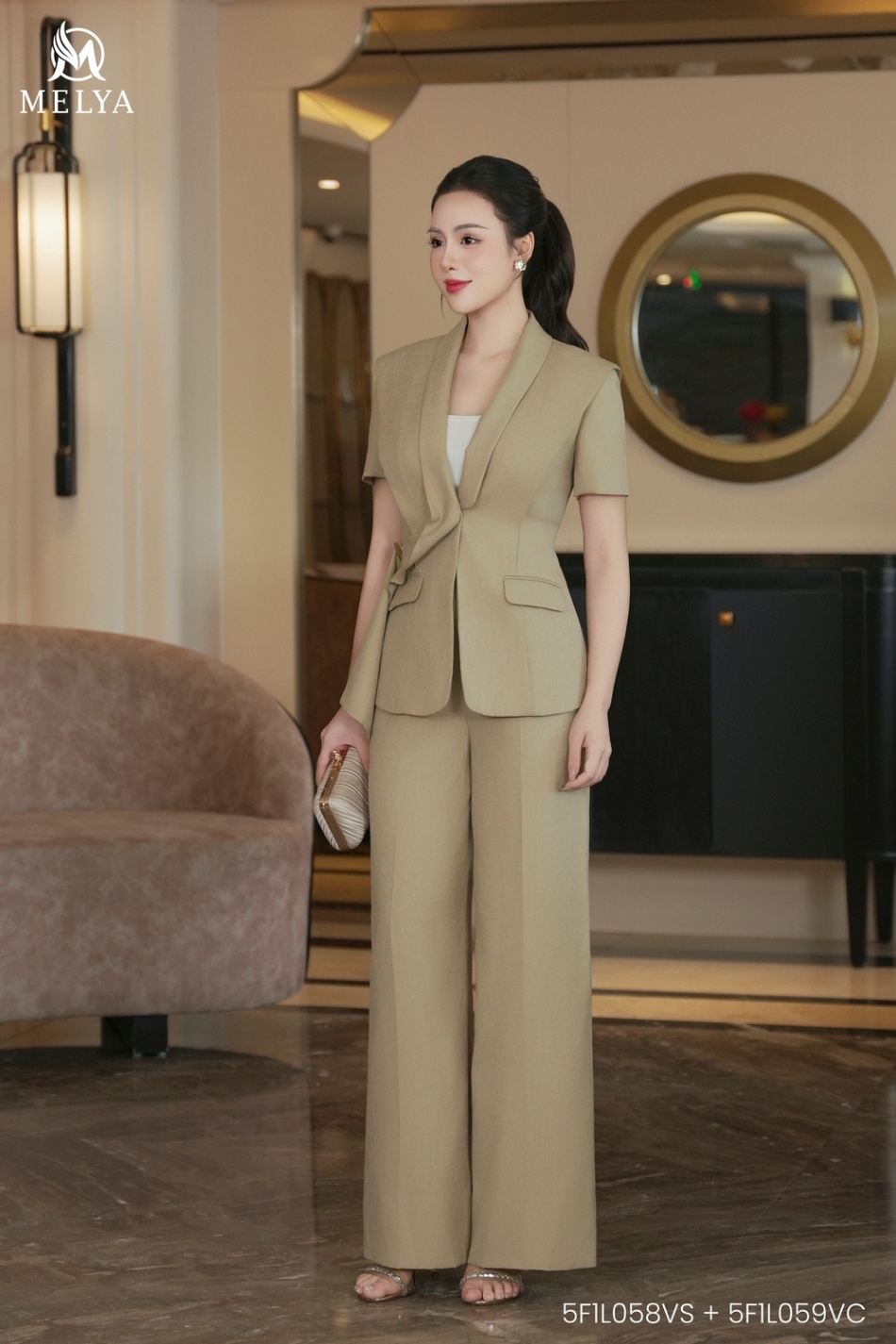 Áo vest - Tà lượn sóng - Vàng champage
