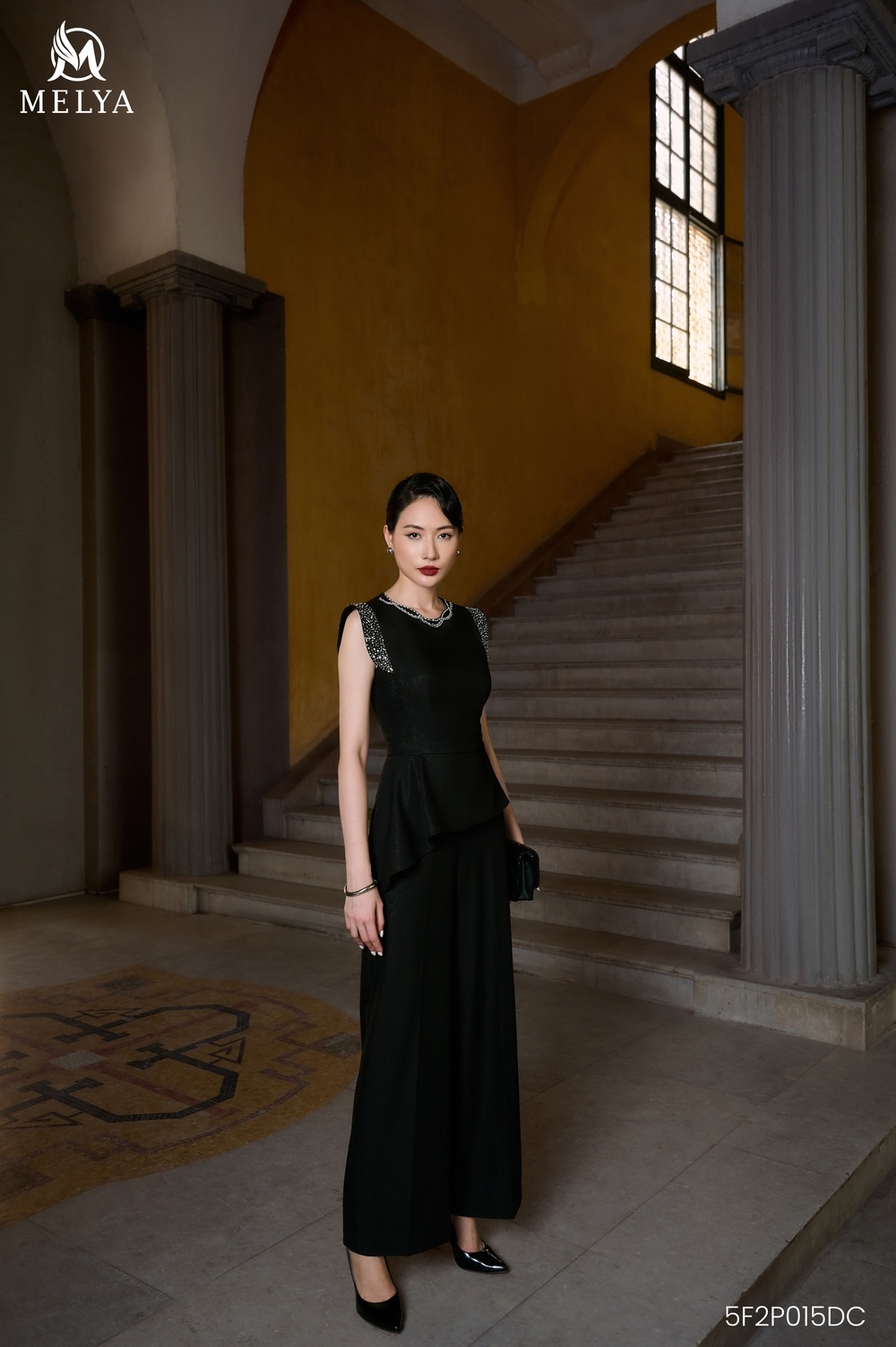 Jumpsuit - Mira peplum bất đối xứng - Đen