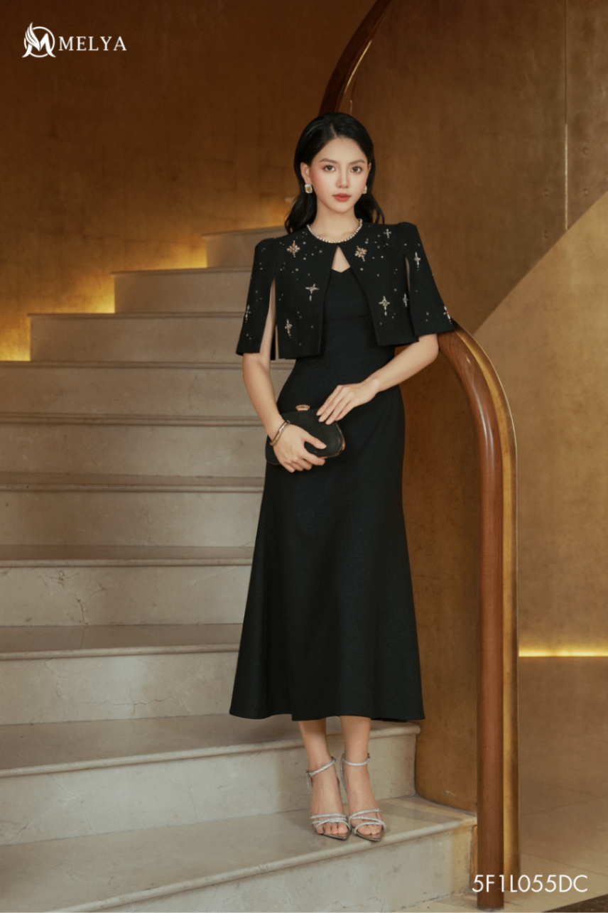 Set bộ - LaLan Set - Đầm đuôi cá & áo choàng đính kết - Đen