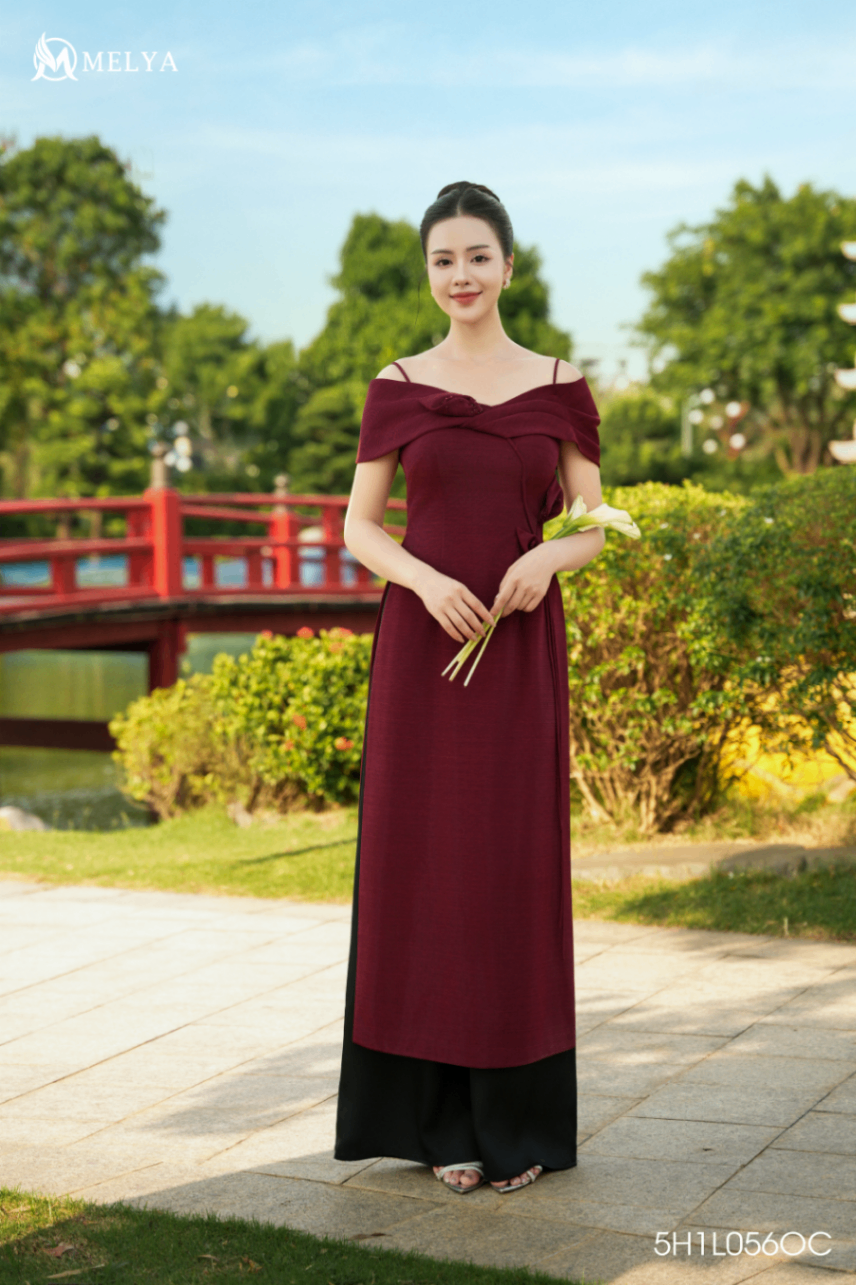 Áo dài - Bạch môn - Đỏ rượu vang