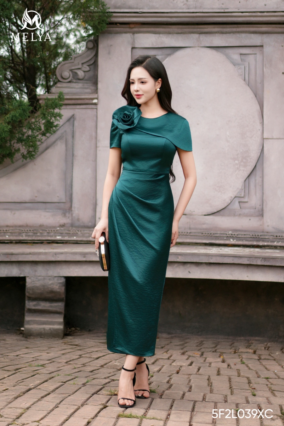 Đầm ôm - Rosalith dress dài lụa đính hoa vai - Xanh lá đậm