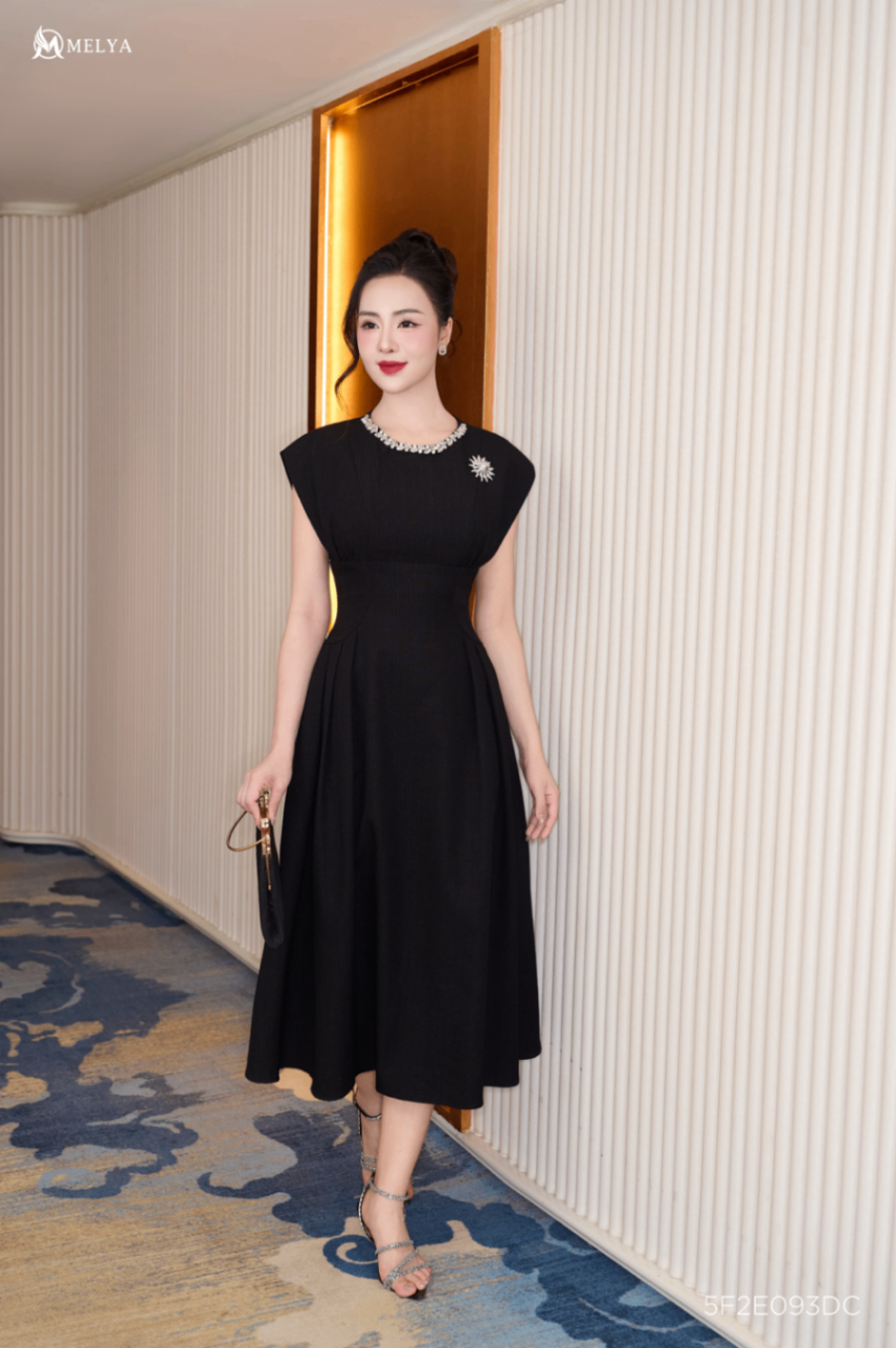 Đầm xòe - Huyền khanh - Đen