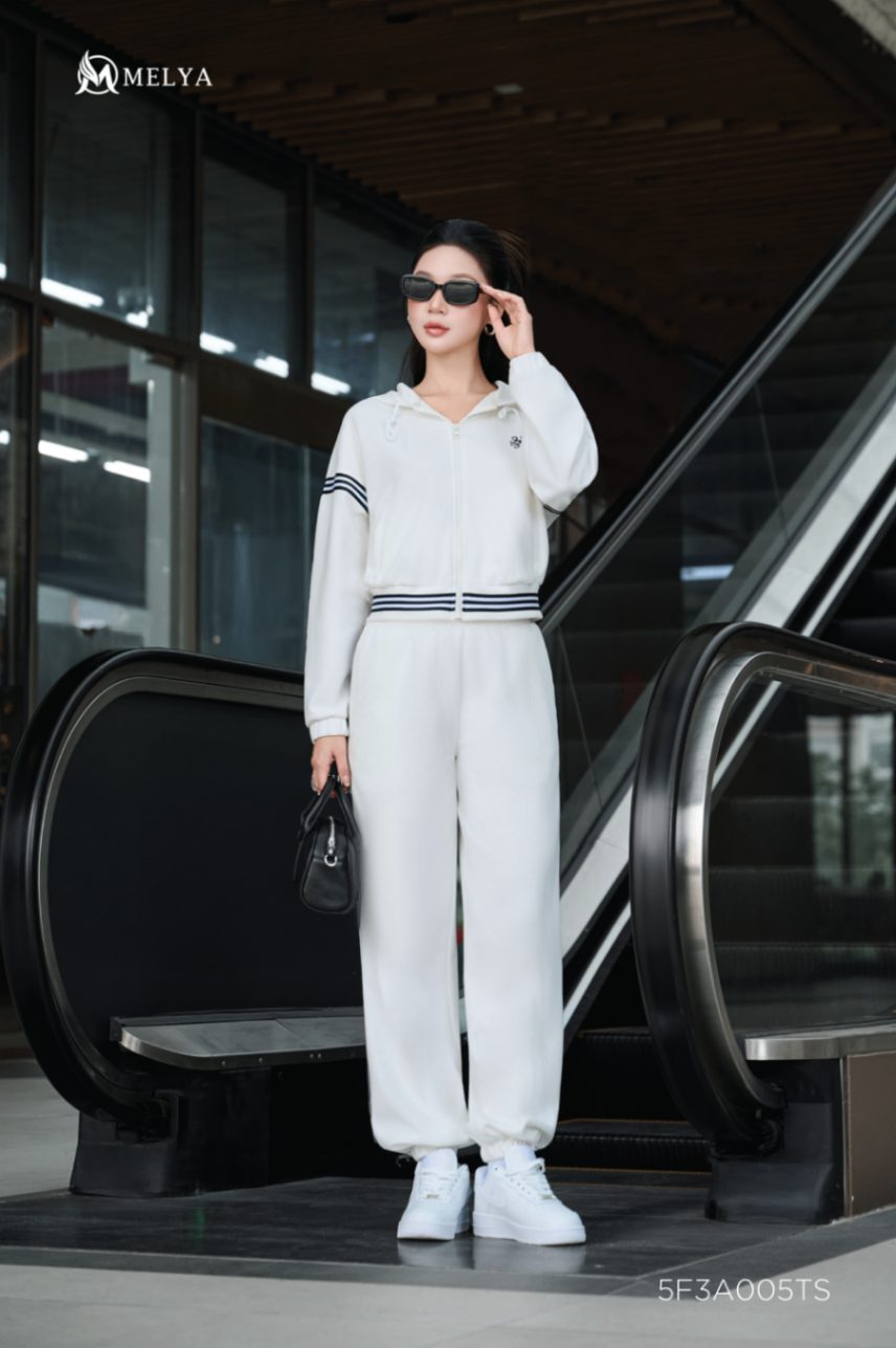 Set bộ - Snowline nỉ kéo khóa có mũ - Trắng