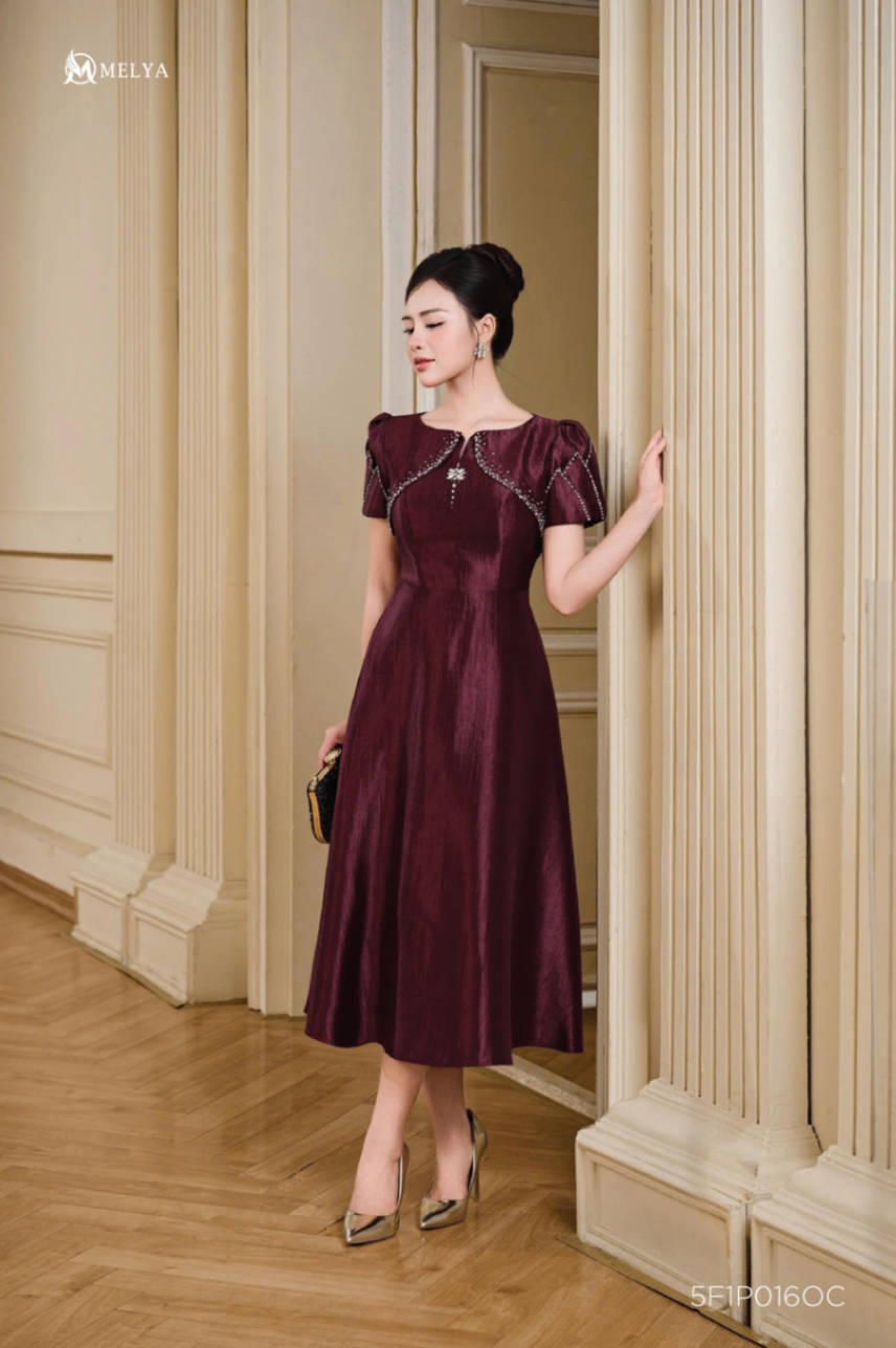 Đầm xoè - Sandra dress tay hoa sen - Đỏ mận