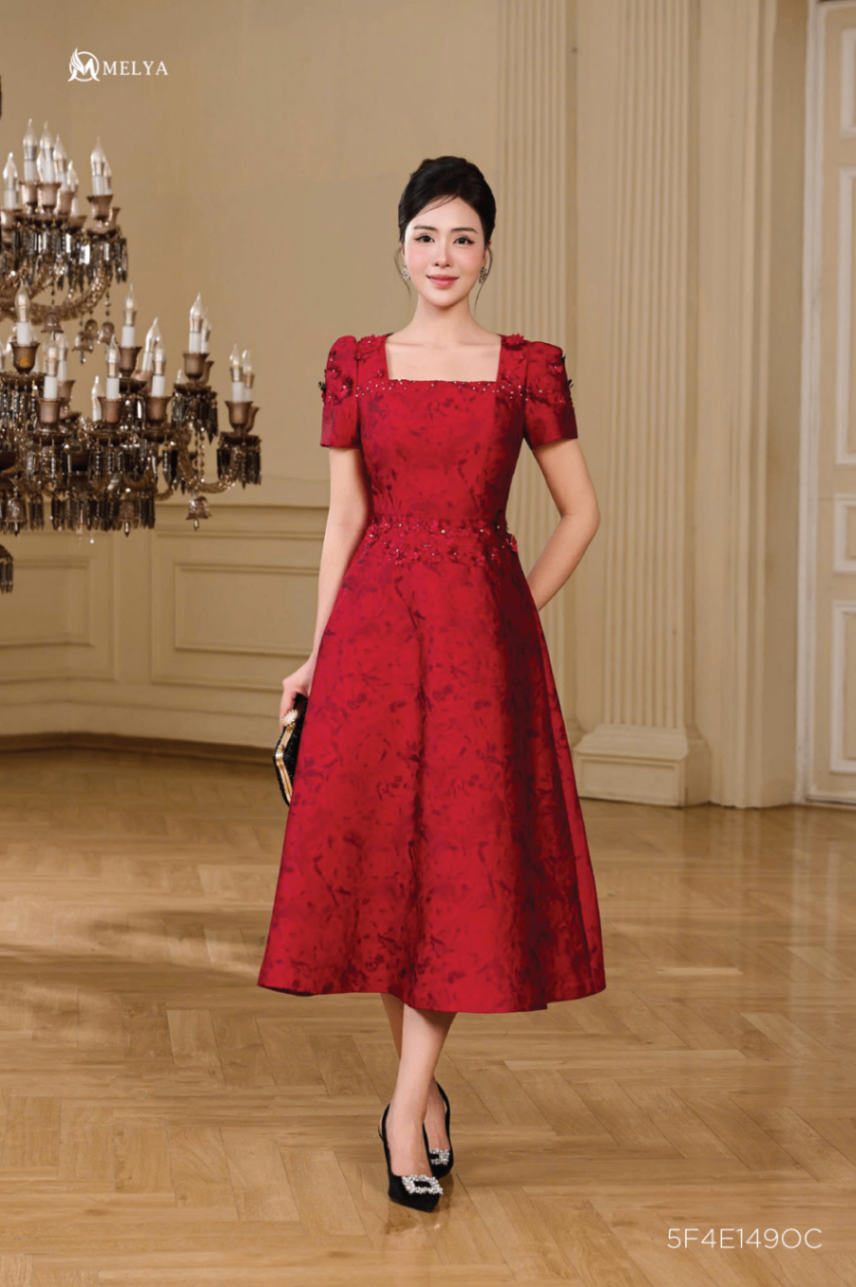 Đầm xoè - Crimson grace dress gấm hoa 3D - Đỏ đô