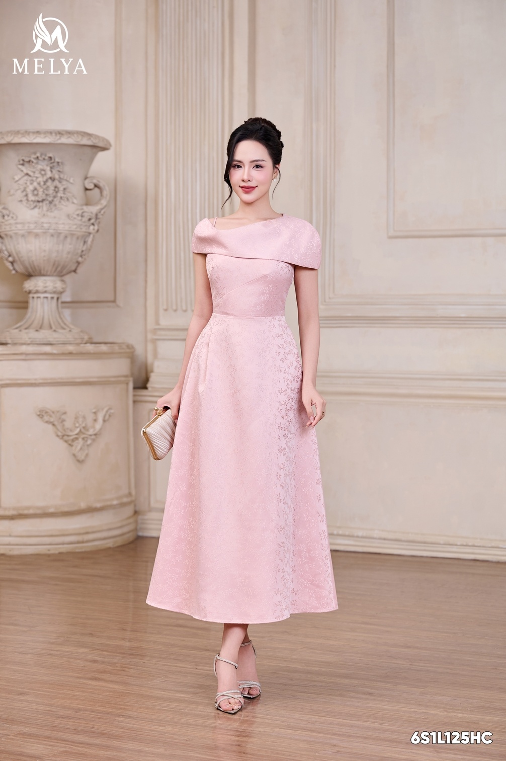 Đầm xòe - Ngọc vân - Hồng đào