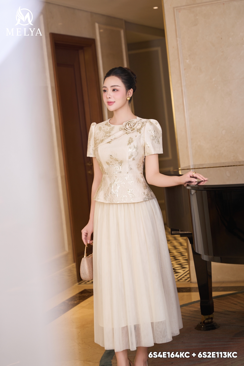 Chân váy - Lưới xòe - Kem