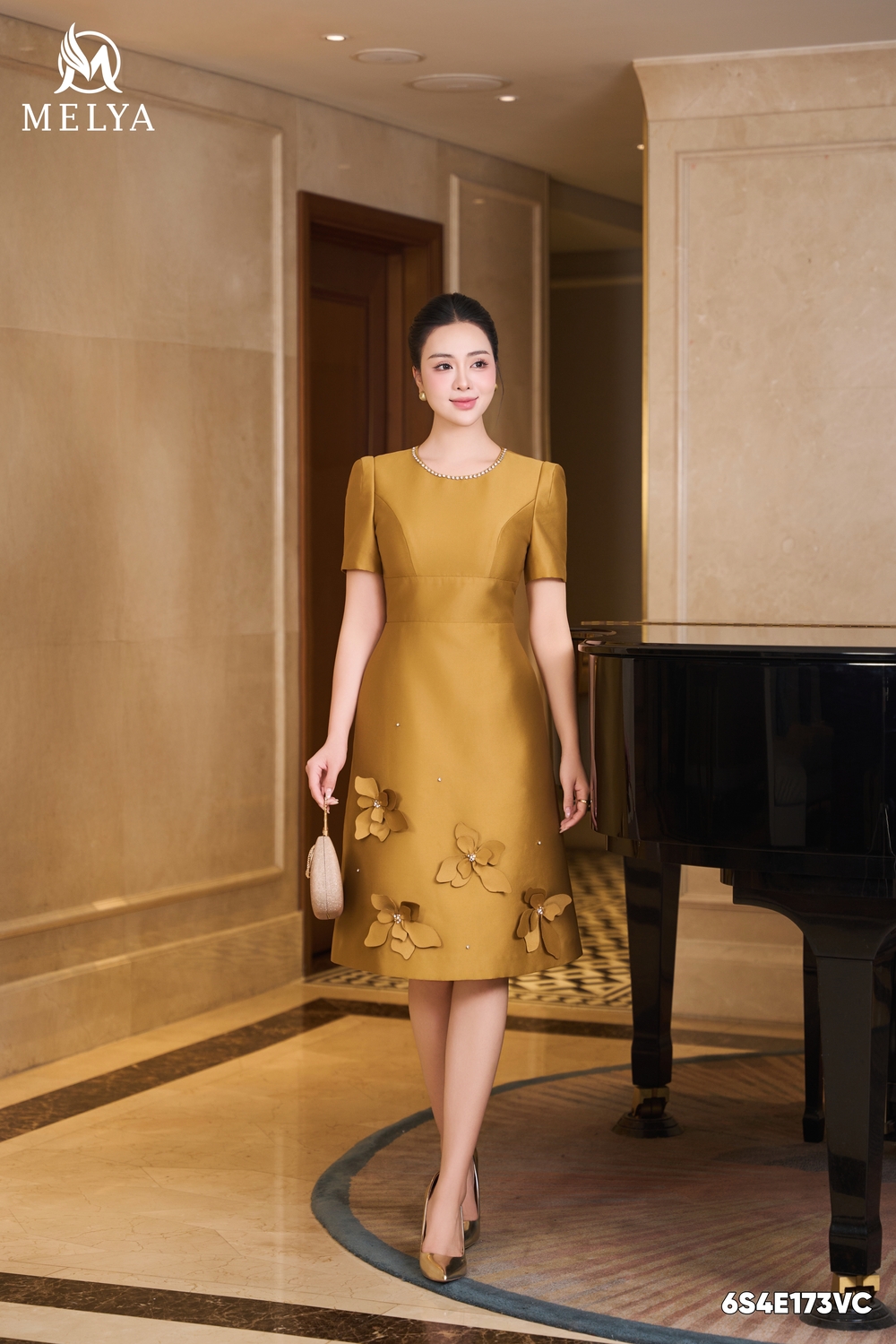 Đầm A - Ngọc kim hoa - Vàng đồng