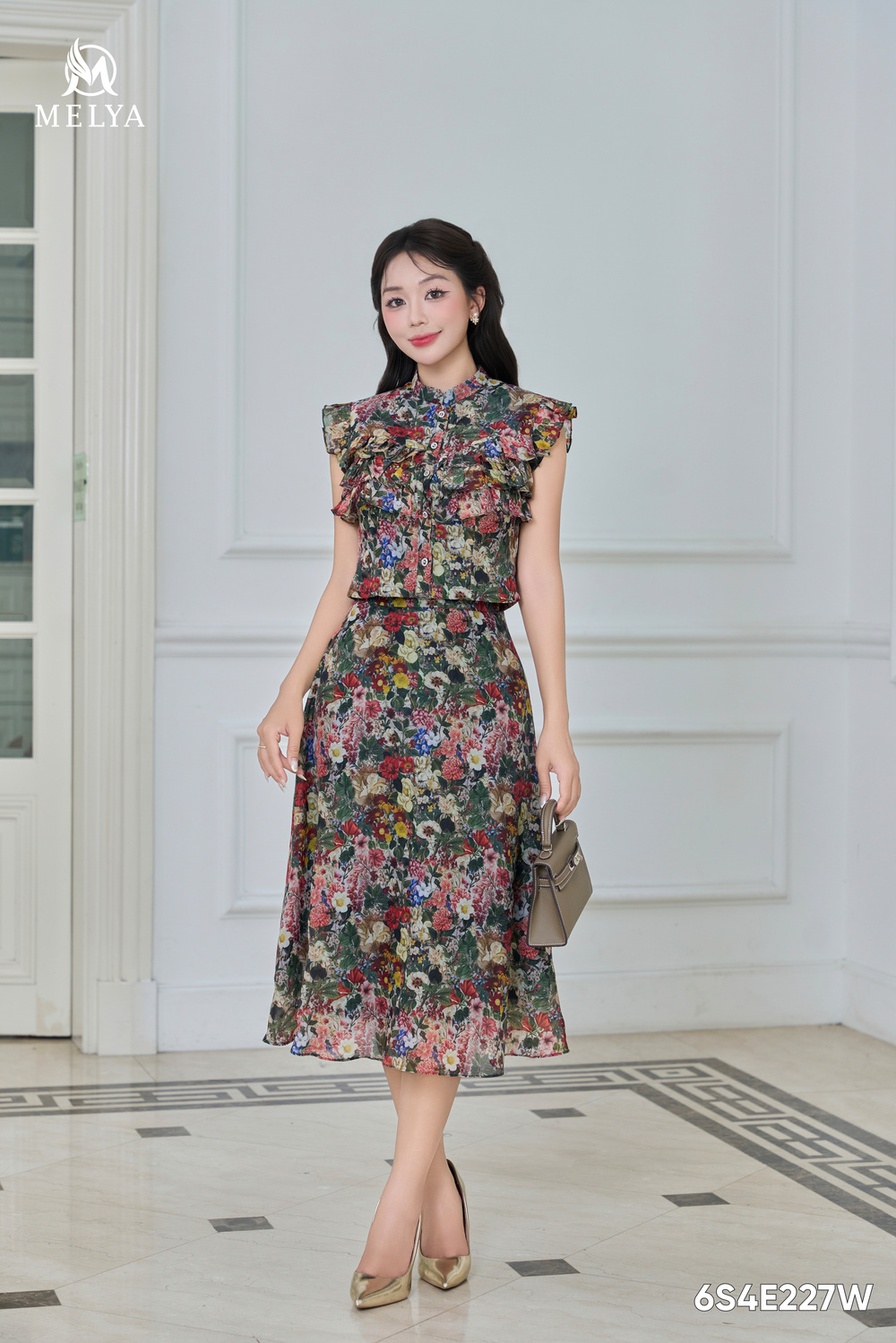 Set bộ - Áo croptop & chân váy xoè - Họa tiết