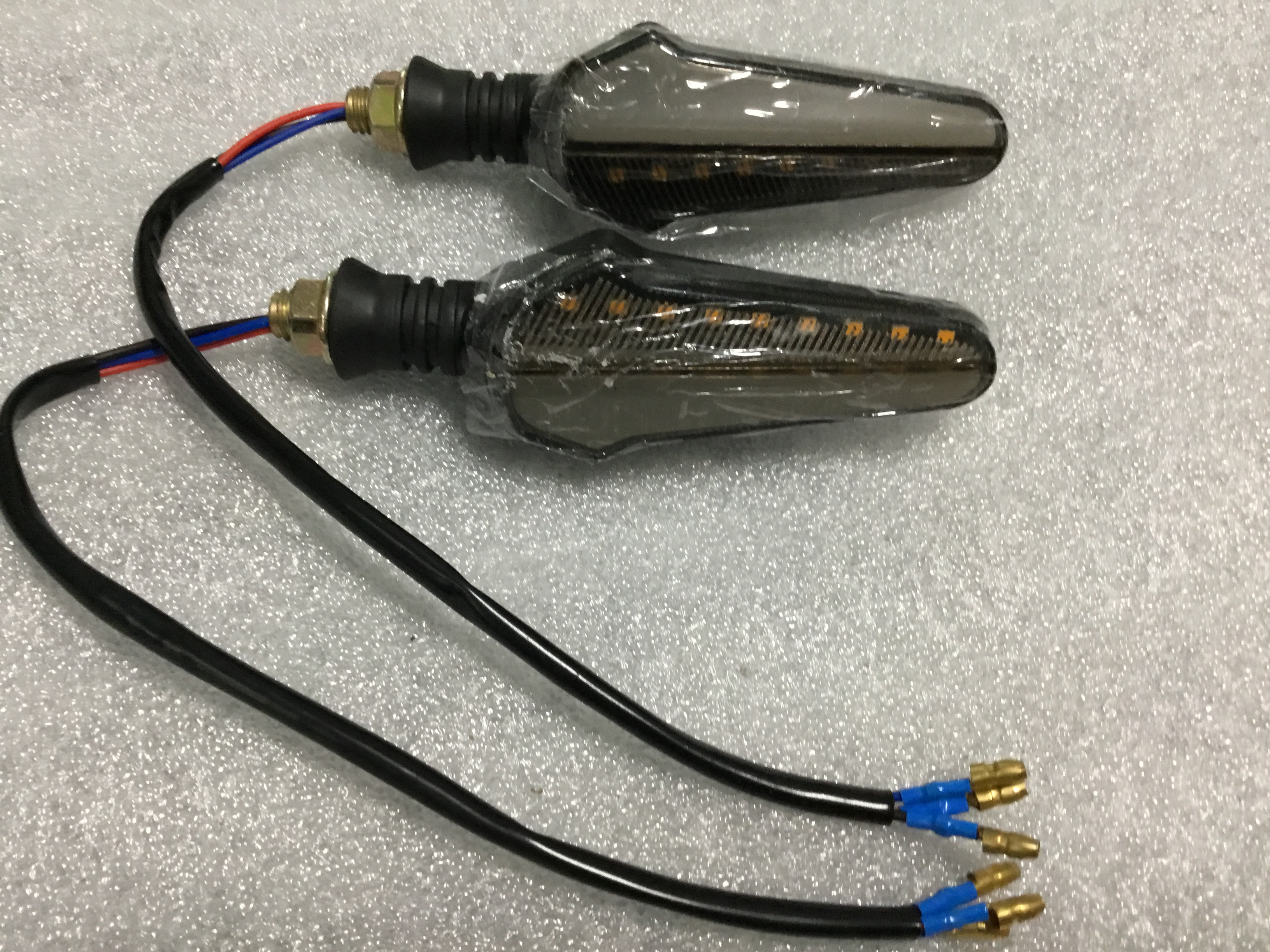 (1 cặp) xinhan L21 7 màu 12V