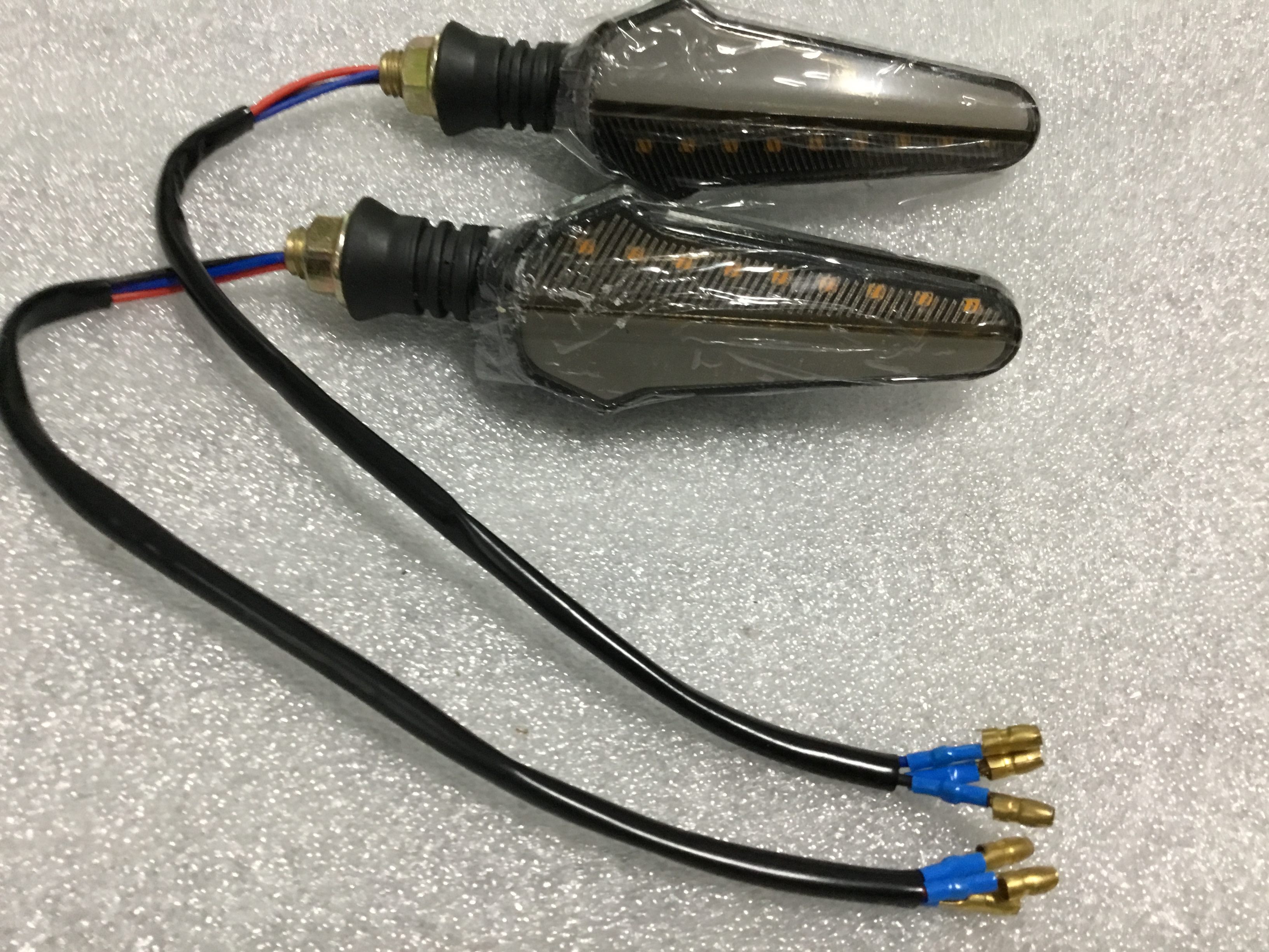 (1 cặp) xinhan L21 7 màu 12V
