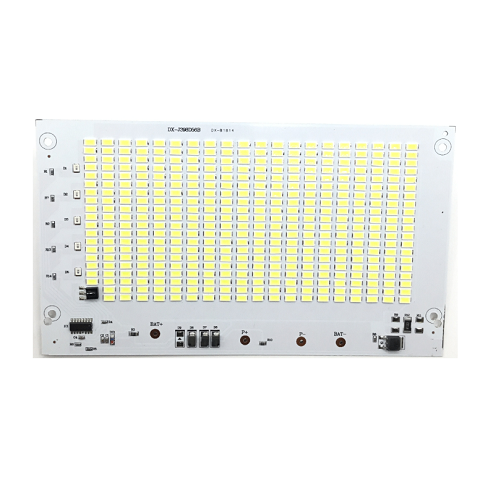 Chip led thay cho đèn năng lượng mặt trời 200W (có báo pin kèm khiển)