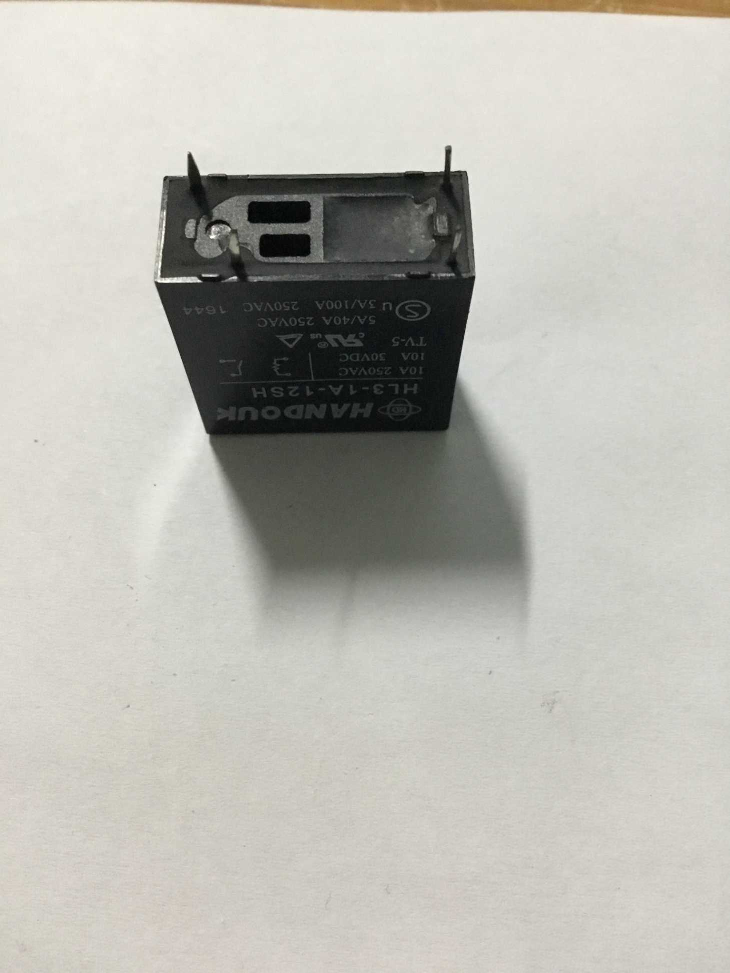 Relay HANDOUK HL3-2A-12S 12V 5A 250V (Mới chính hãng)