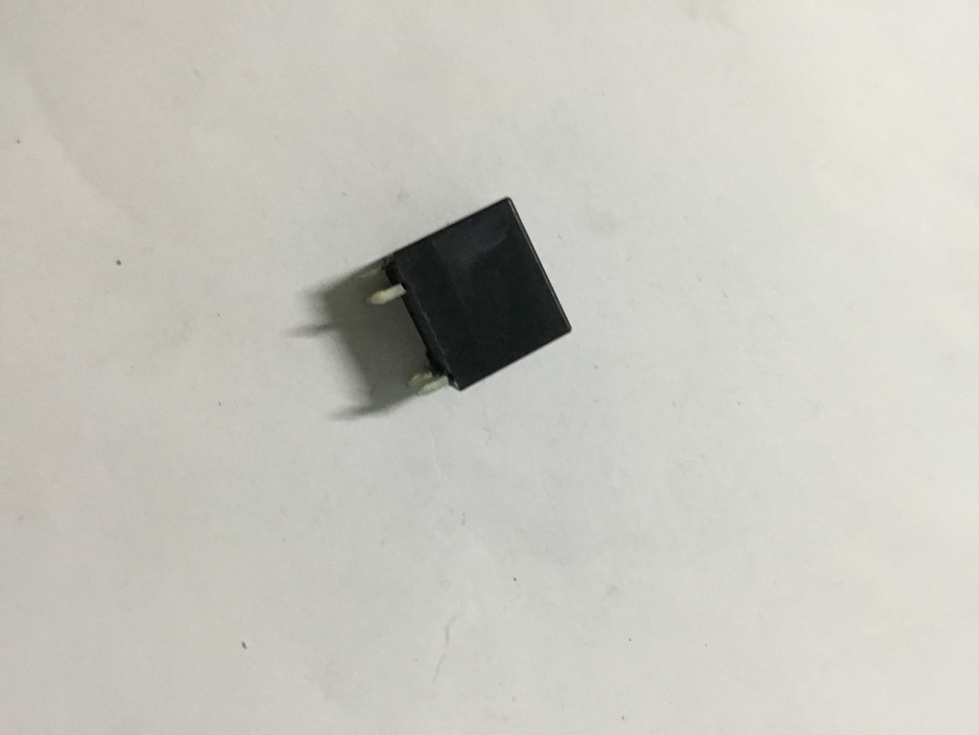 RELAY HFKW-012-1ZW 12VDC